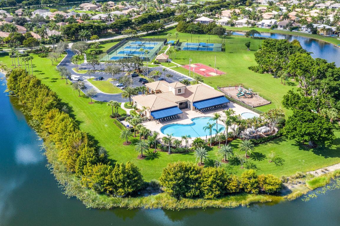 21374 Falls Ridge, Boca Raton FL 33428