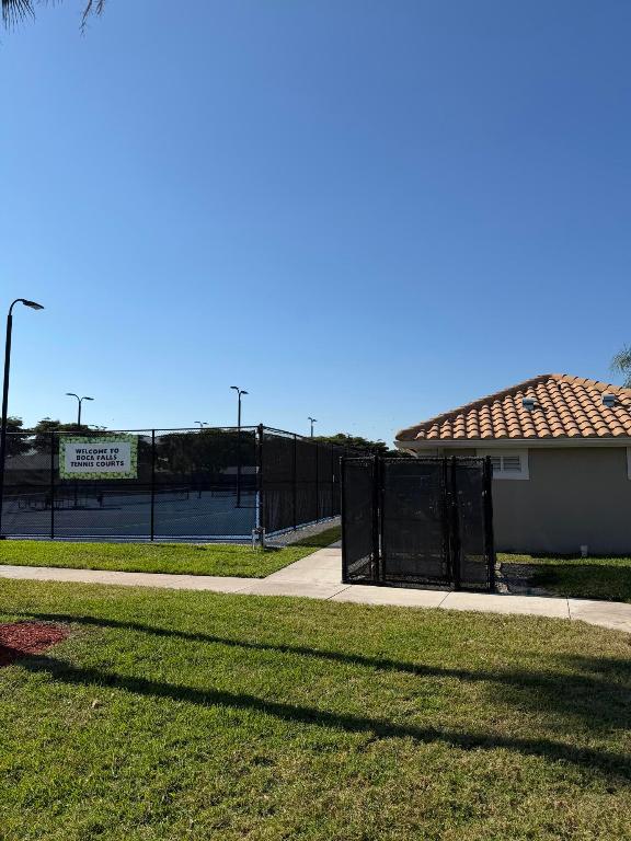 21374 Falls Ridge, Boca Raton FL 33428