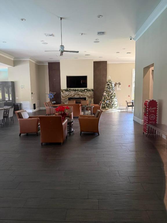 21374 Falls Ridge, Boca Raton FL 33428