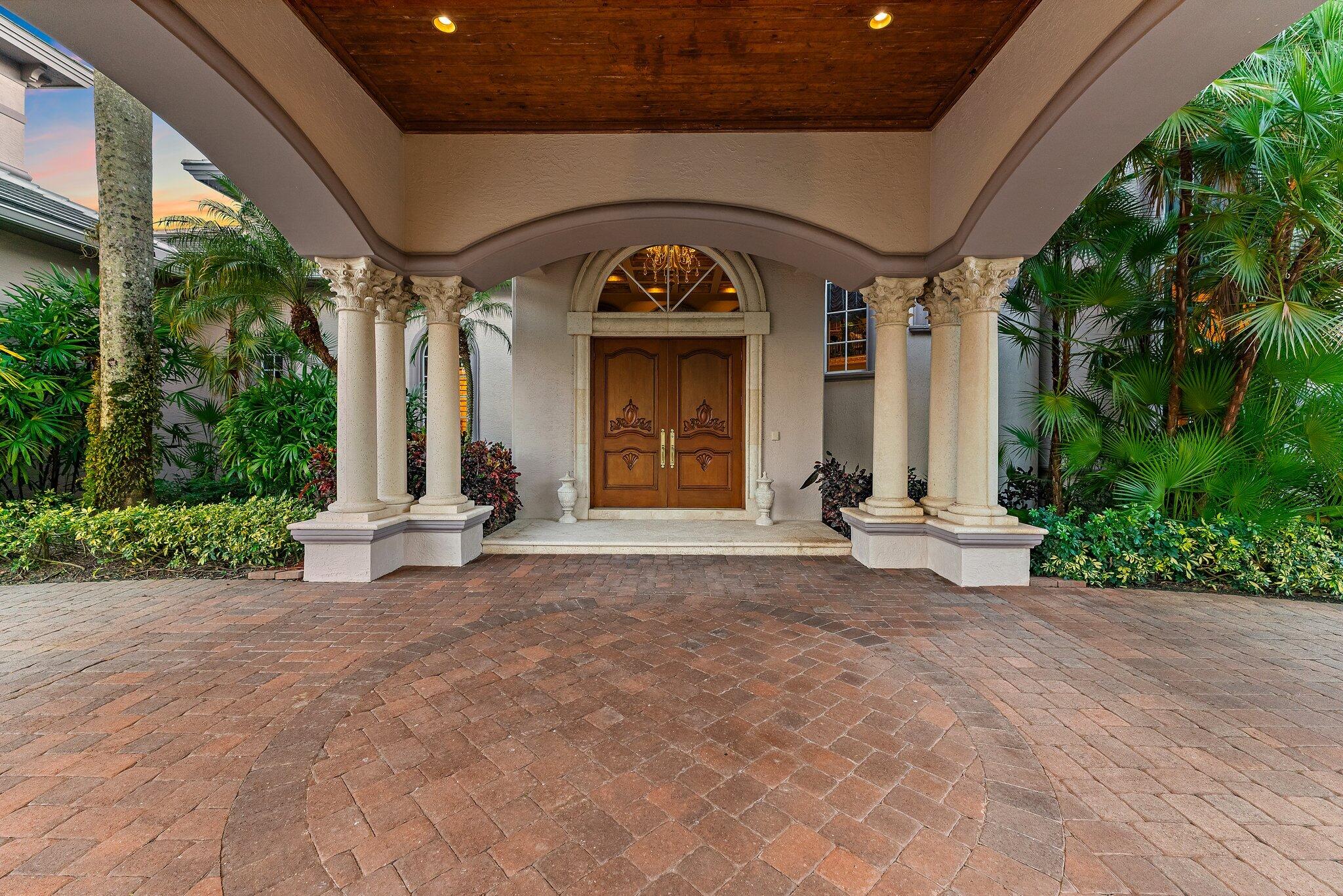 10520 Hawks Landing, West Palm Beach FL 33412