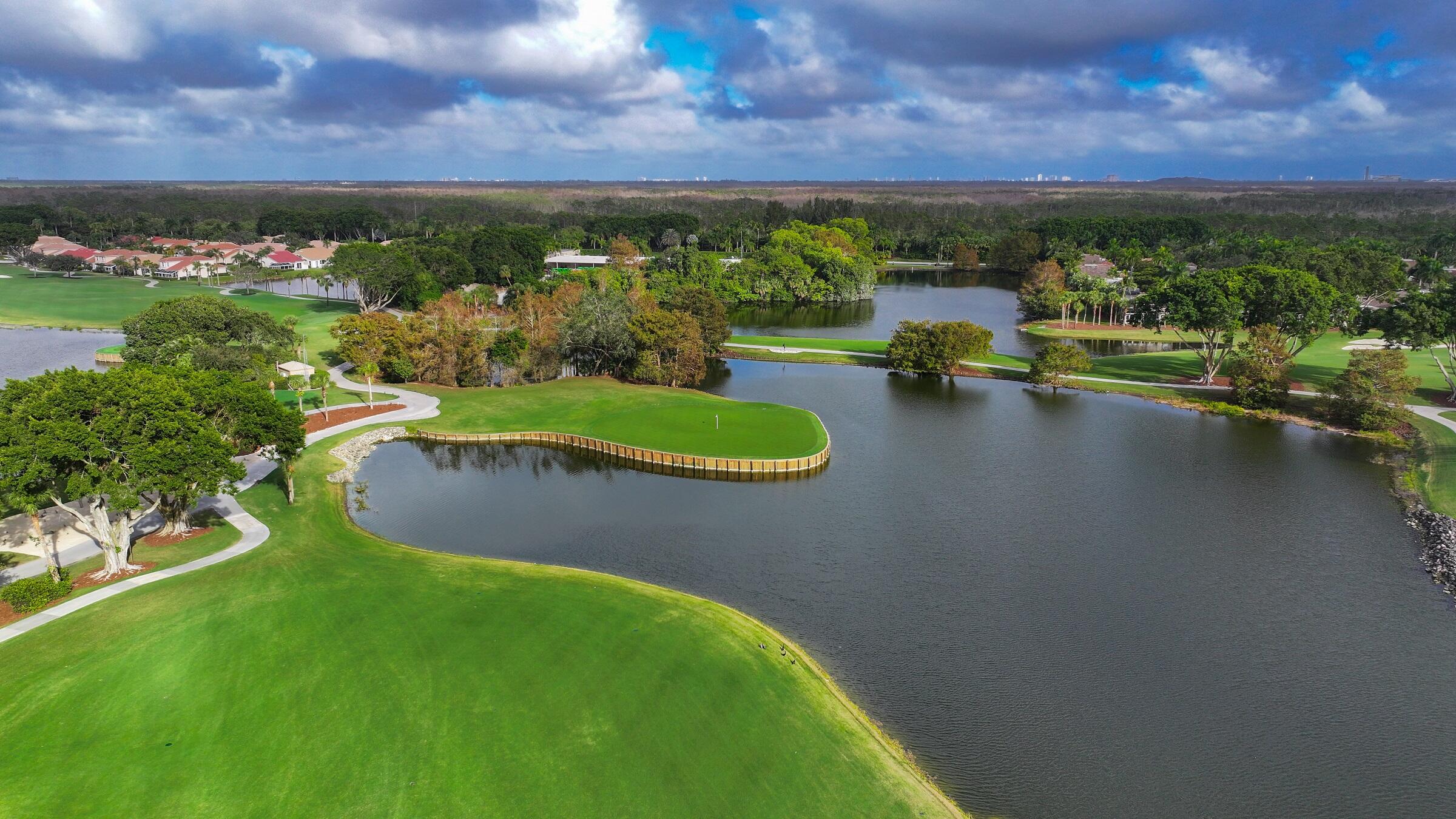 10520 Hawks Landing, West Palm Beach FL 33412