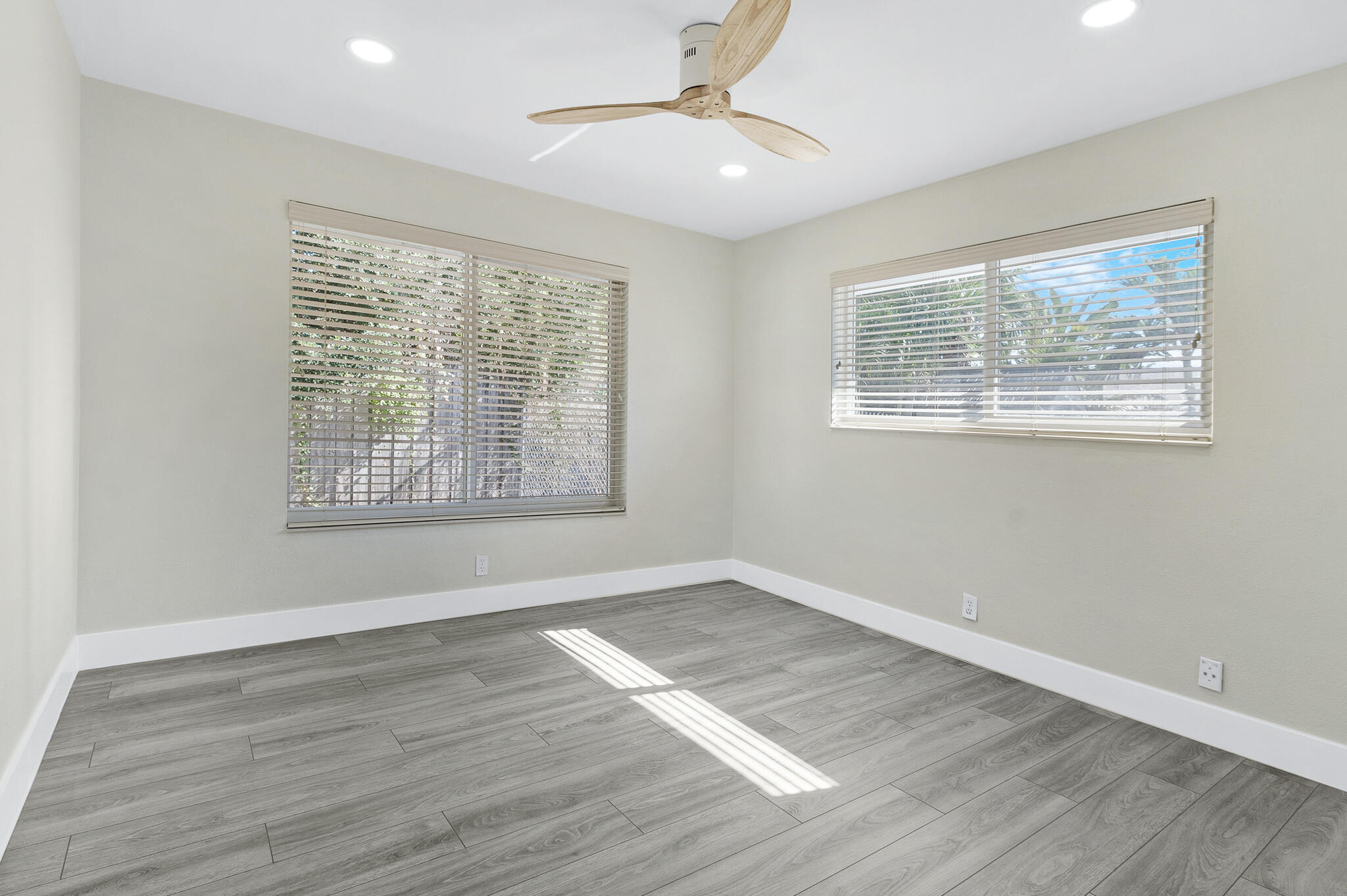 912 SE 8th, Deerfield Beach FL 33441