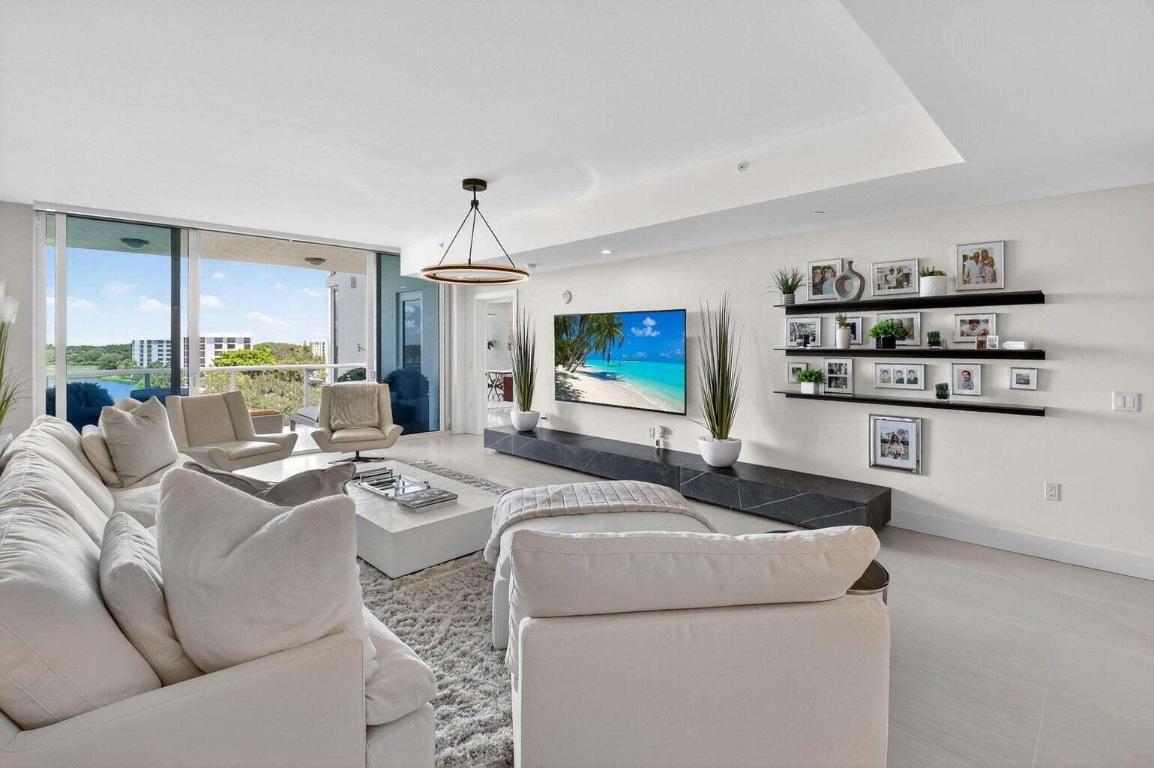 20155 Boca West #C504, Boca Raton FL 33434