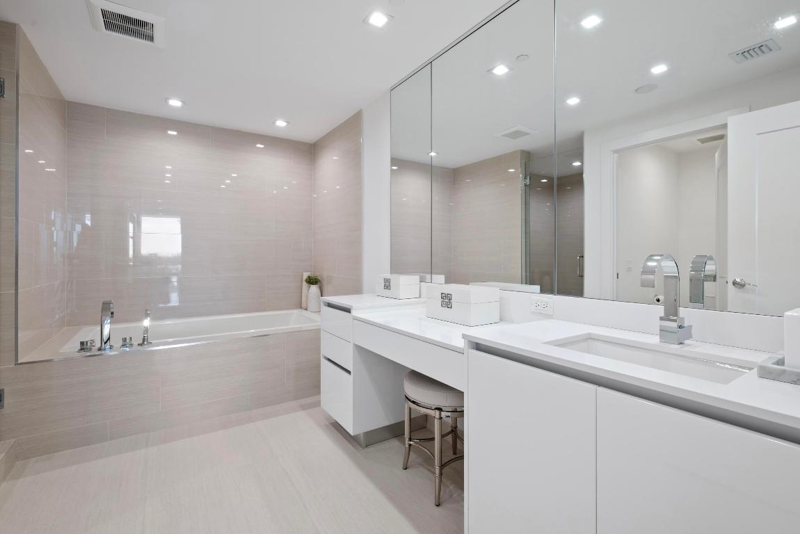 20155 Boca West #C504, Boca Raton FL 33434