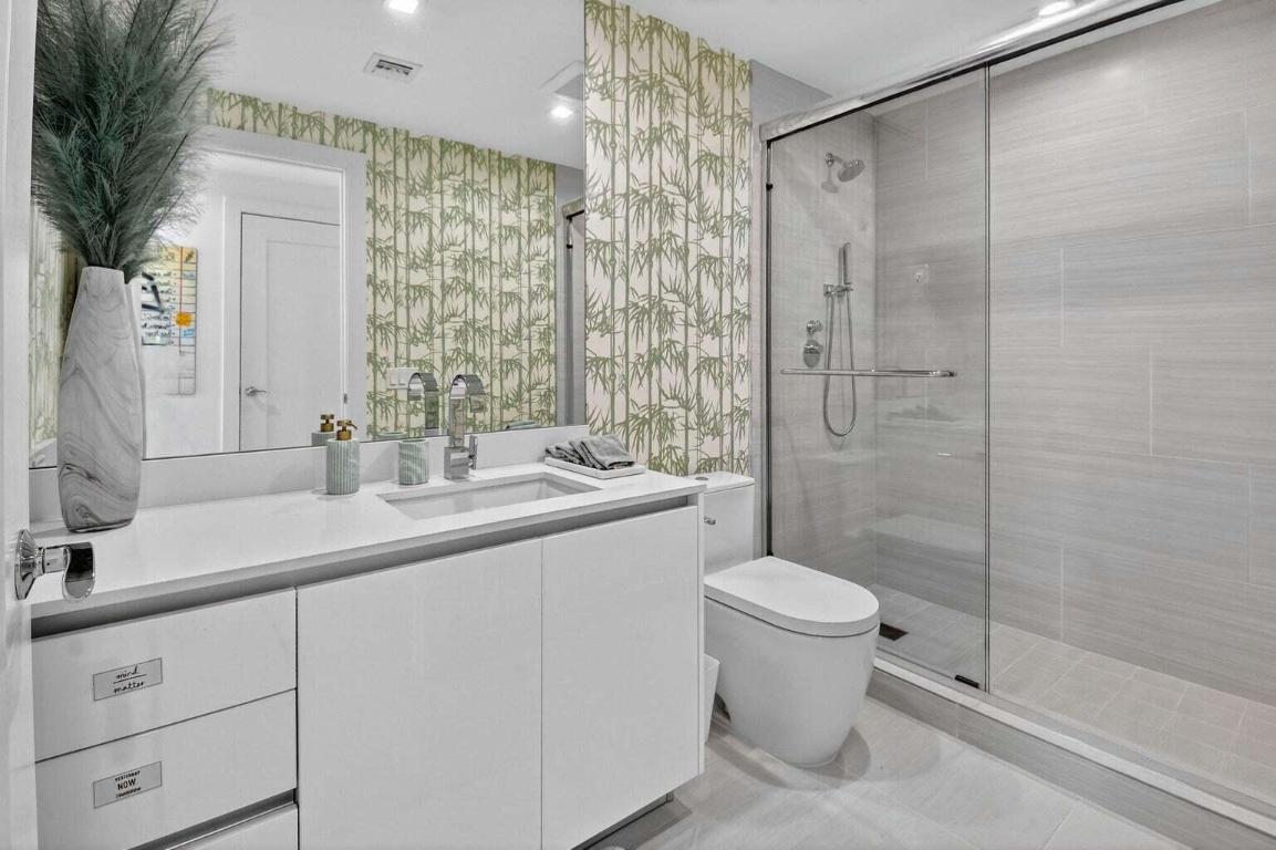 20155 Boca West #C504, Boca Raton FL 33434