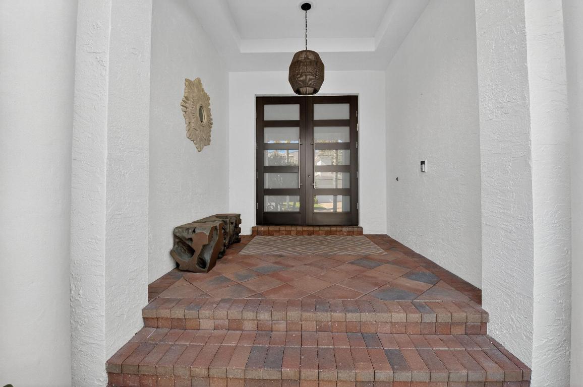 4170 NW Briarcliff, Boca Raton FL 33496