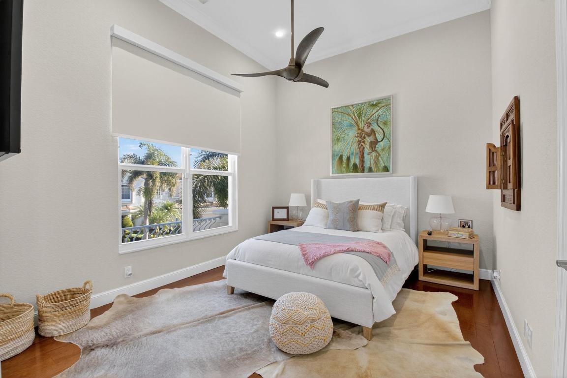 4170 NW Briarcliff, Boca Raton FL 33496