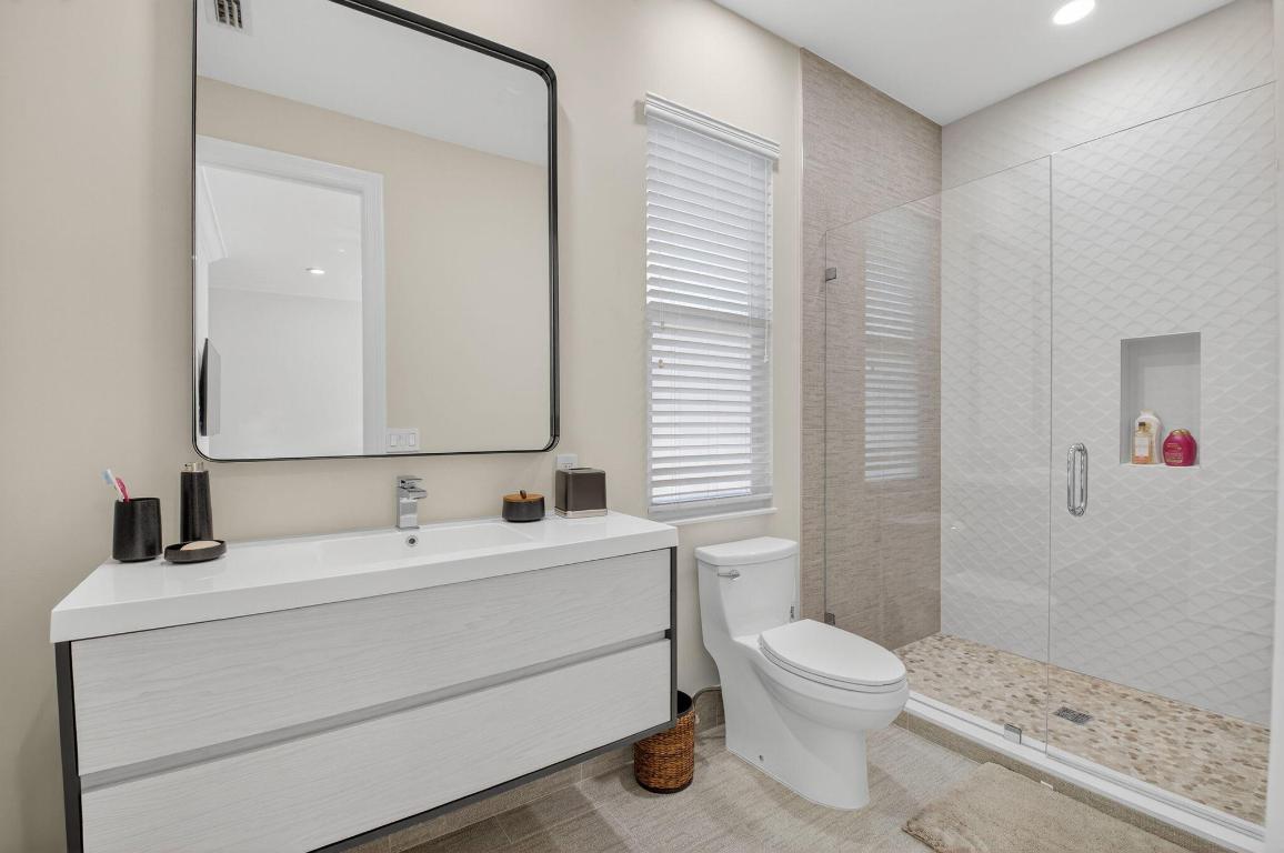 4170 NW Briarcliff, Boca Raton FL 33496