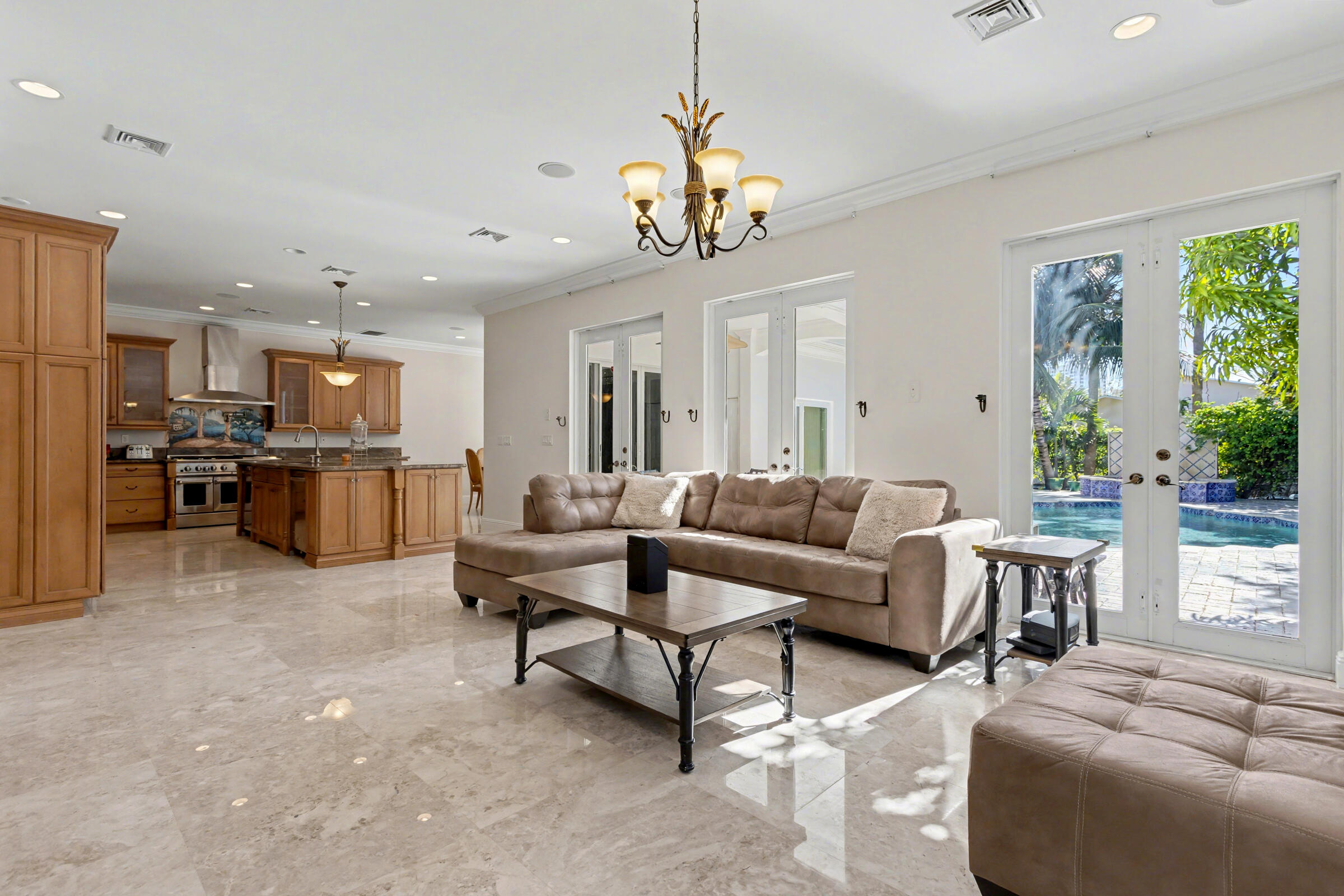 860 E Park, Boca Raton FL 33432