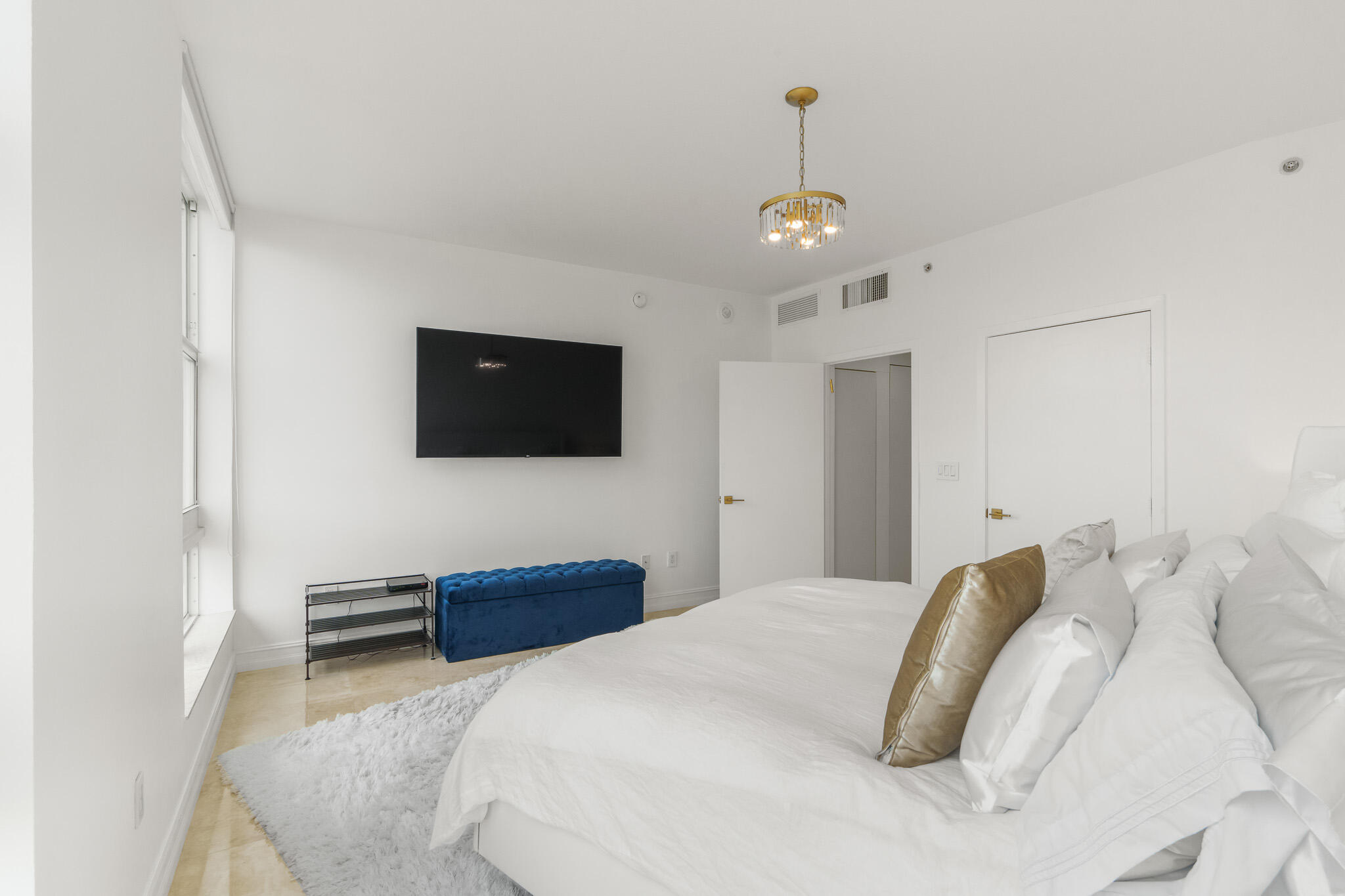 550 Okeechobee #1409, West Palm Beach FL 33401