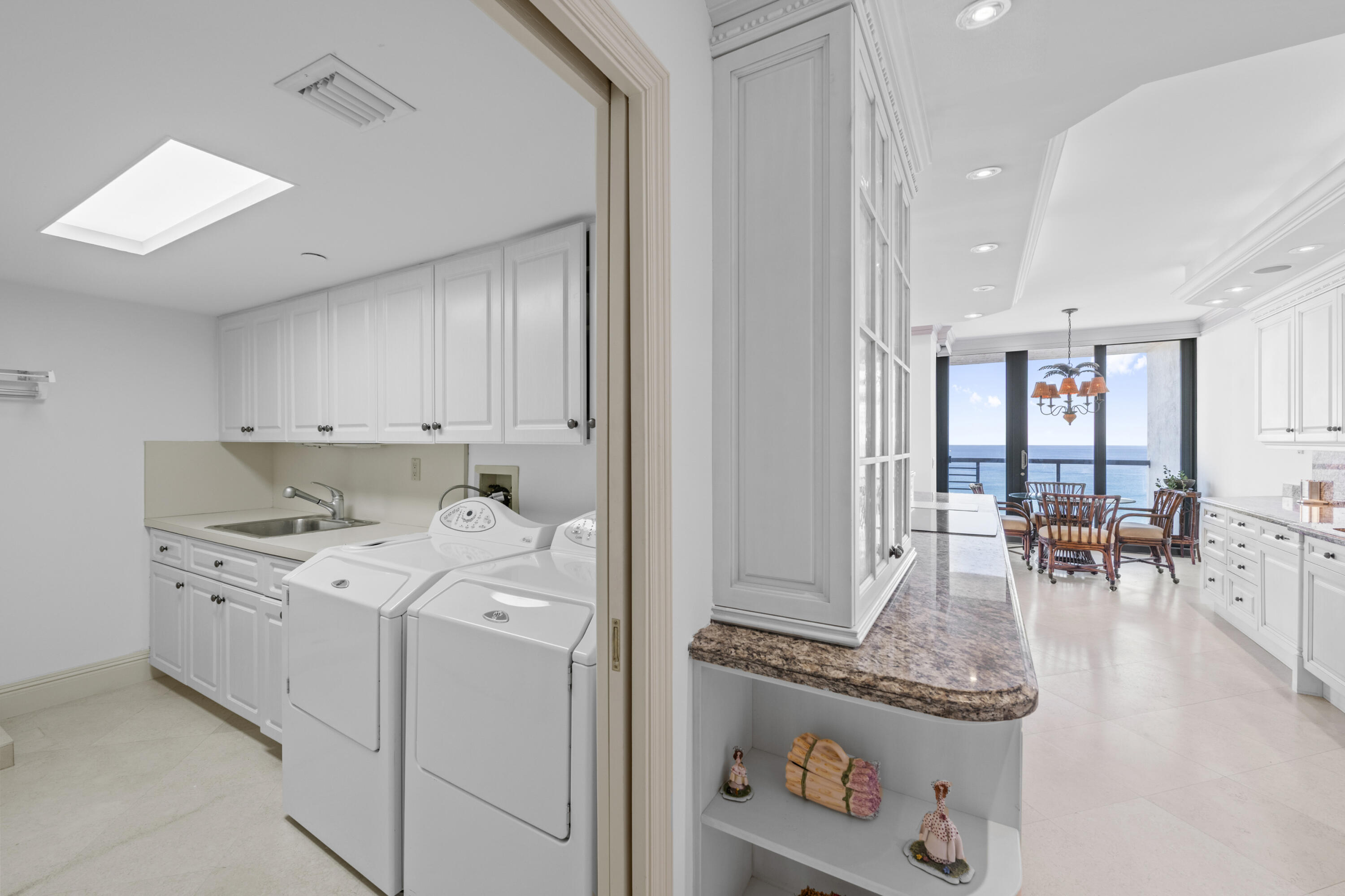 2727 S Ocean #1502, Highland Beach FL 33487