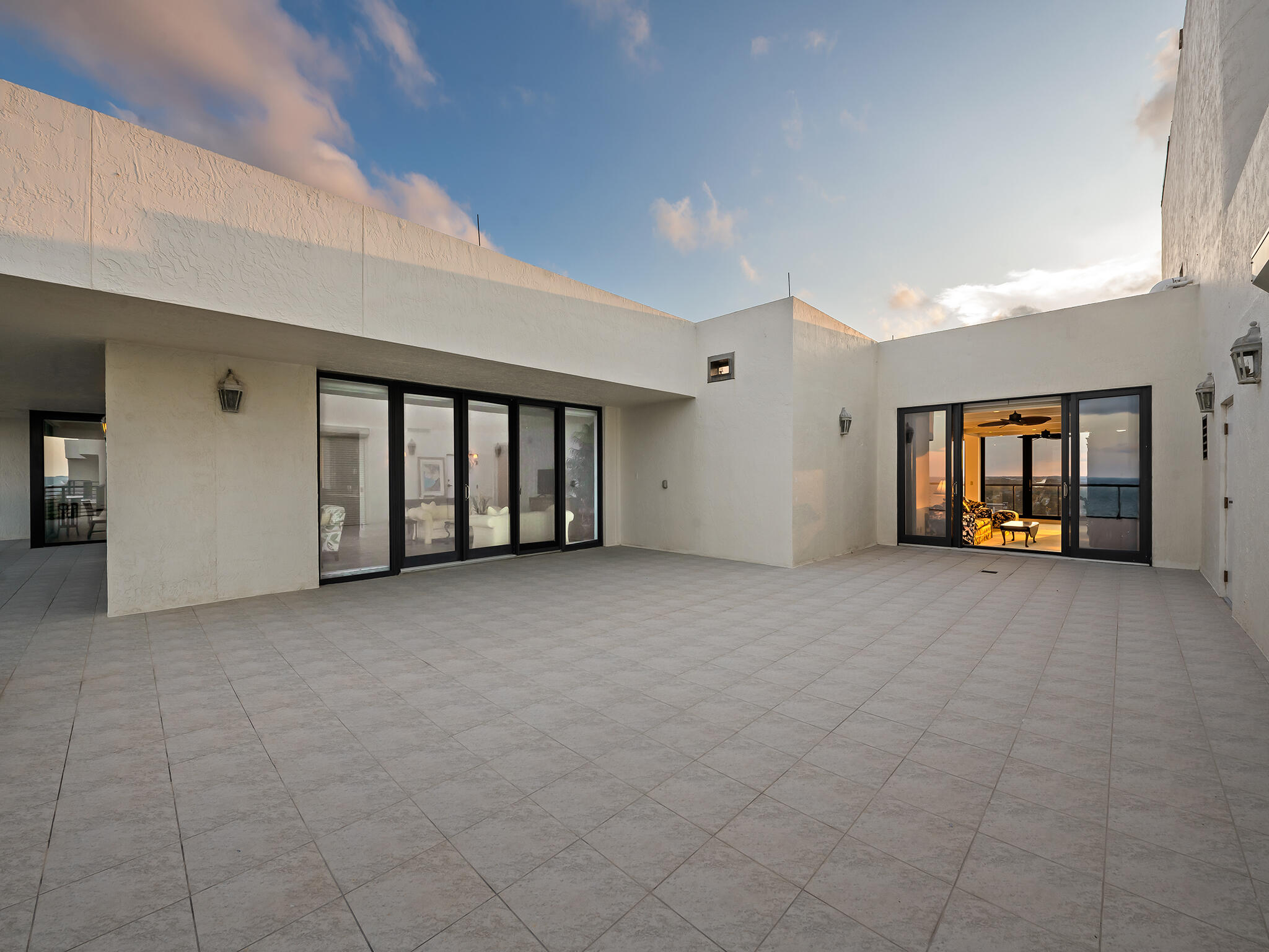 2727 S Ocean #1502, Highland Beach FL 33487