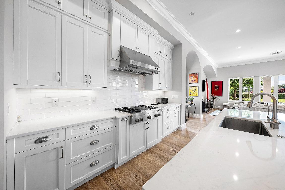 4600 Bocaire, Boca Raton FL 33487