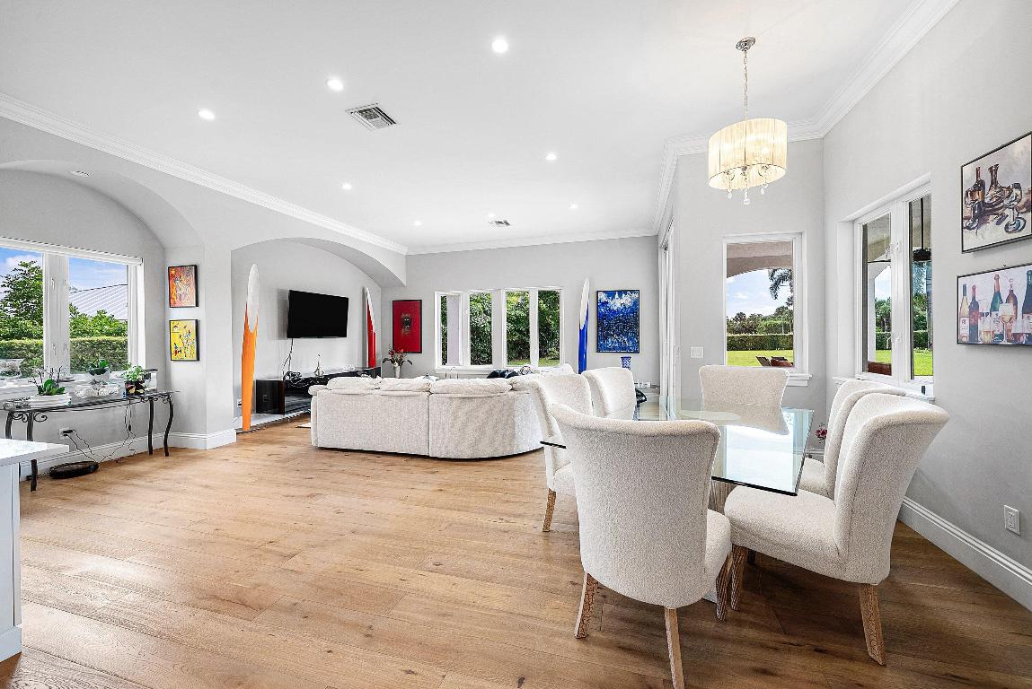 4600 Bocaire, Boca Raton FL 33487