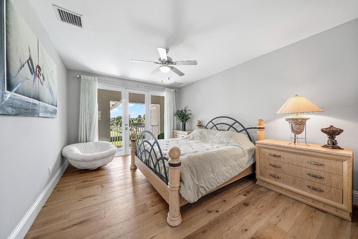 4600 Bocaire, Boca Raton FL 33487