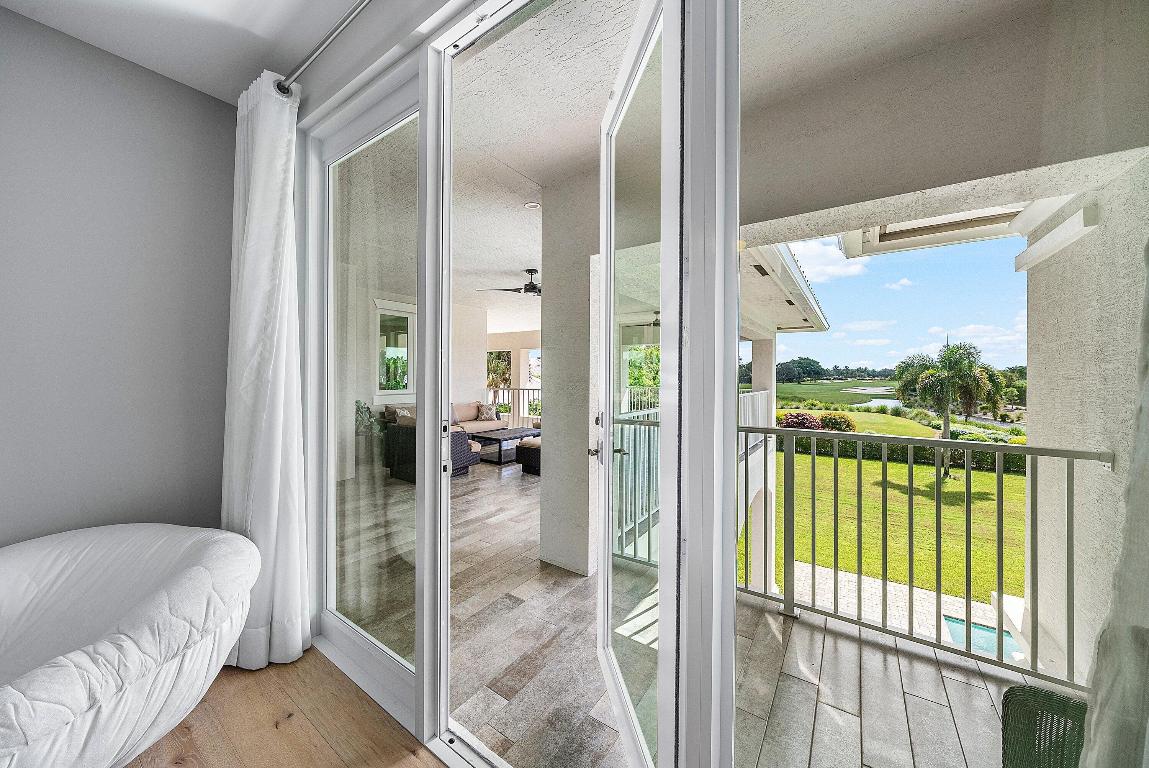 4600 Bocaire, Boca Raton FL 33487