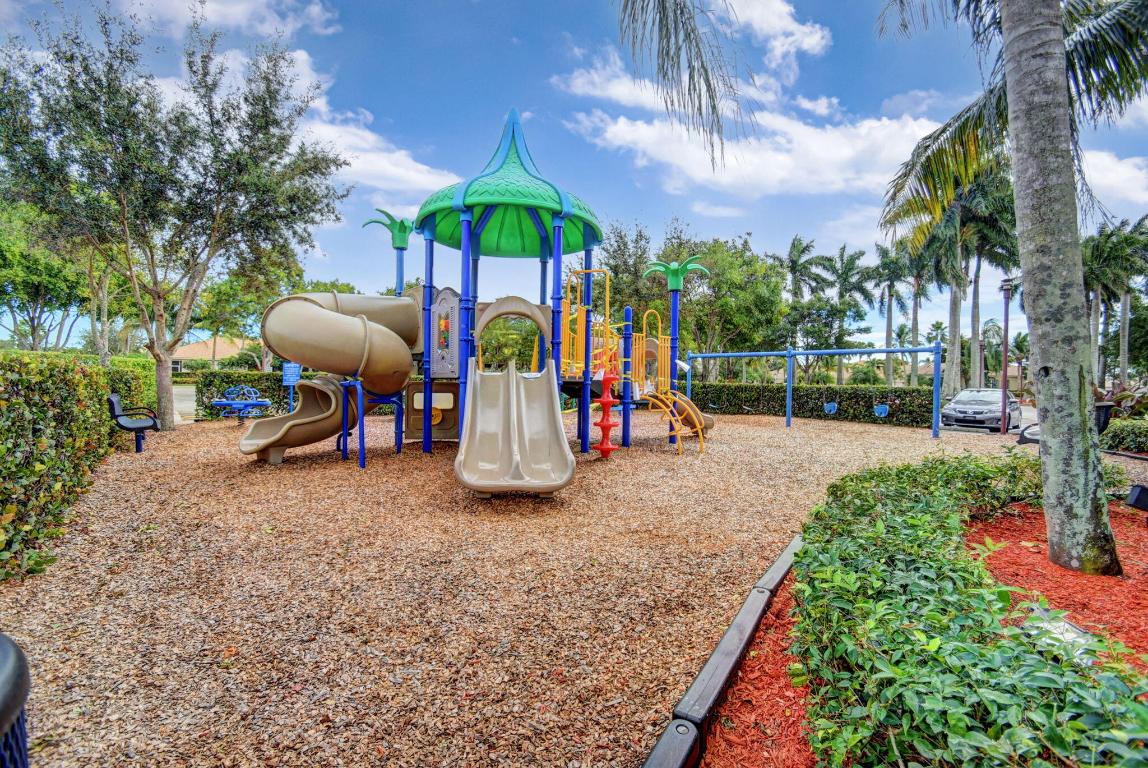 2716 San Andros, West Palm Beach FL 33411