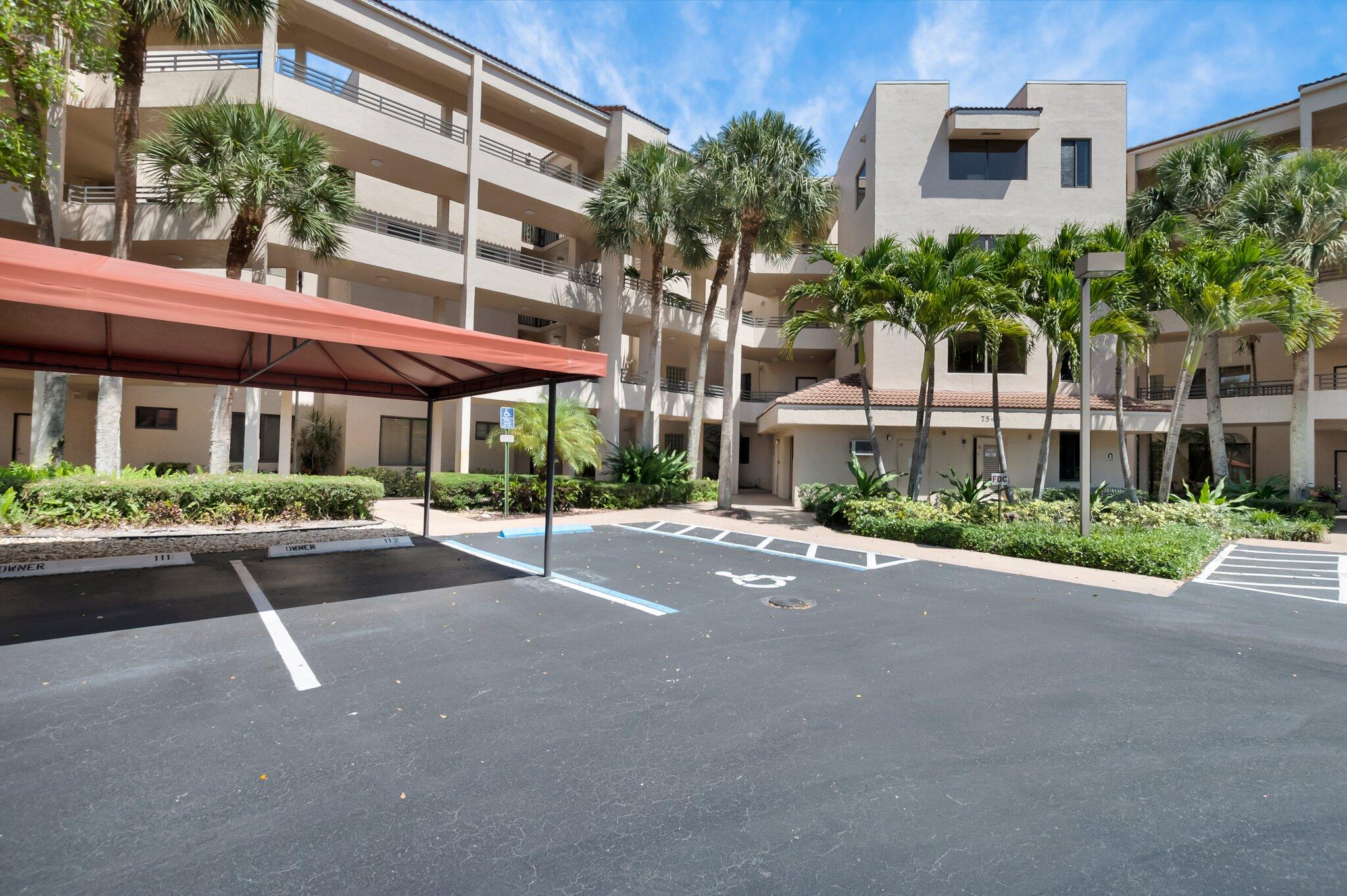 7546 La Paz #205, Boca Raton FL 33433