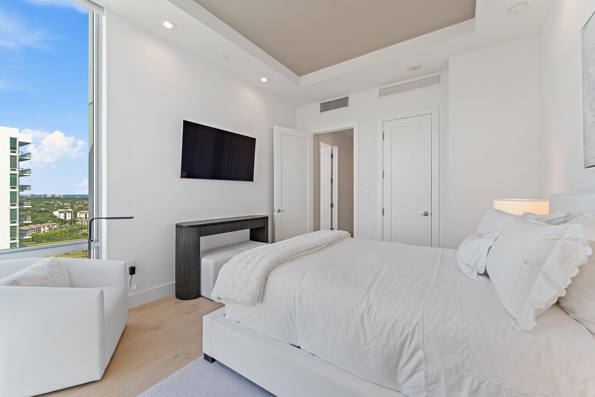 3 Water Club #1902, North Palm Beach FL 33408