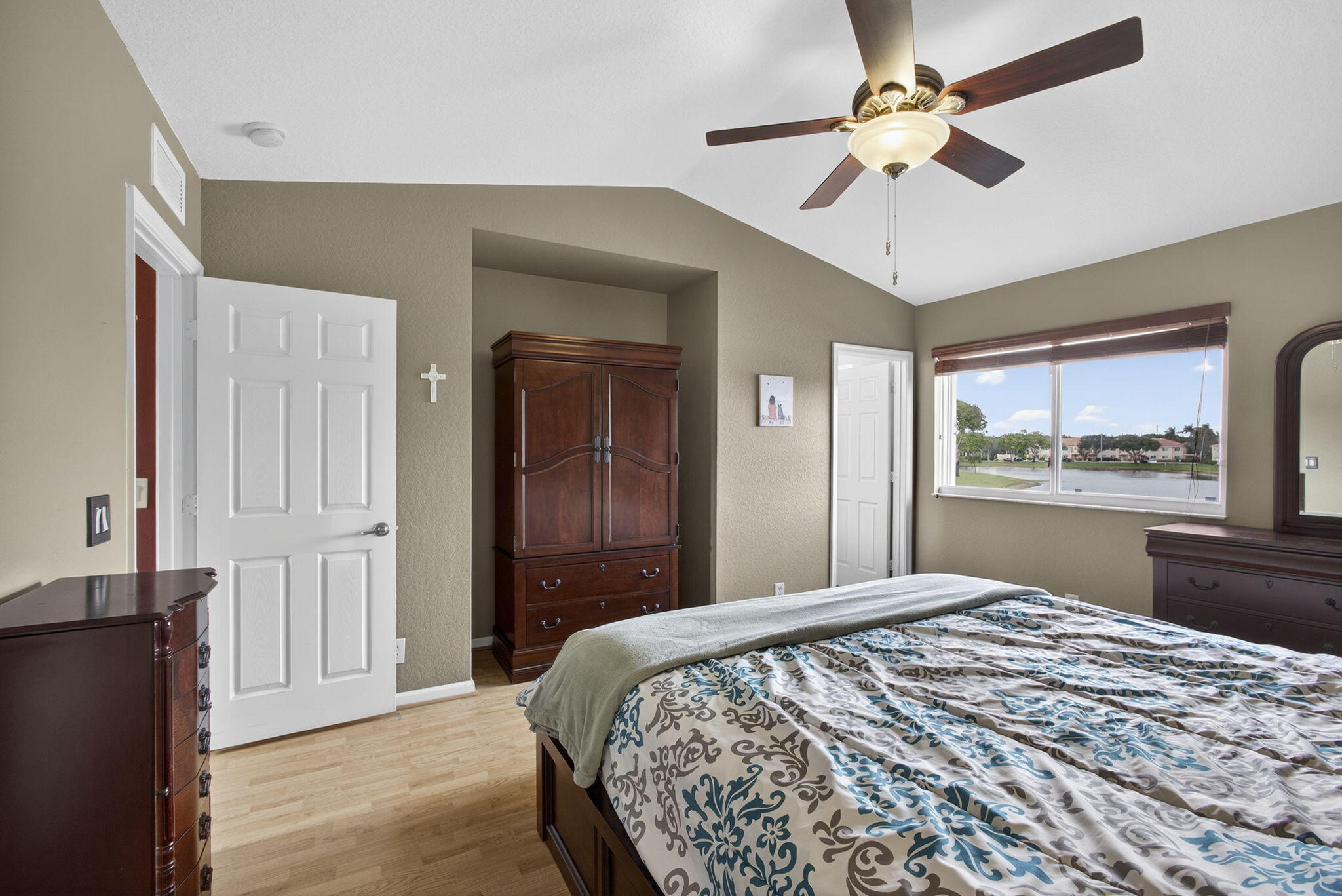 6245 Eaton, West Palm Beach FL 33411
