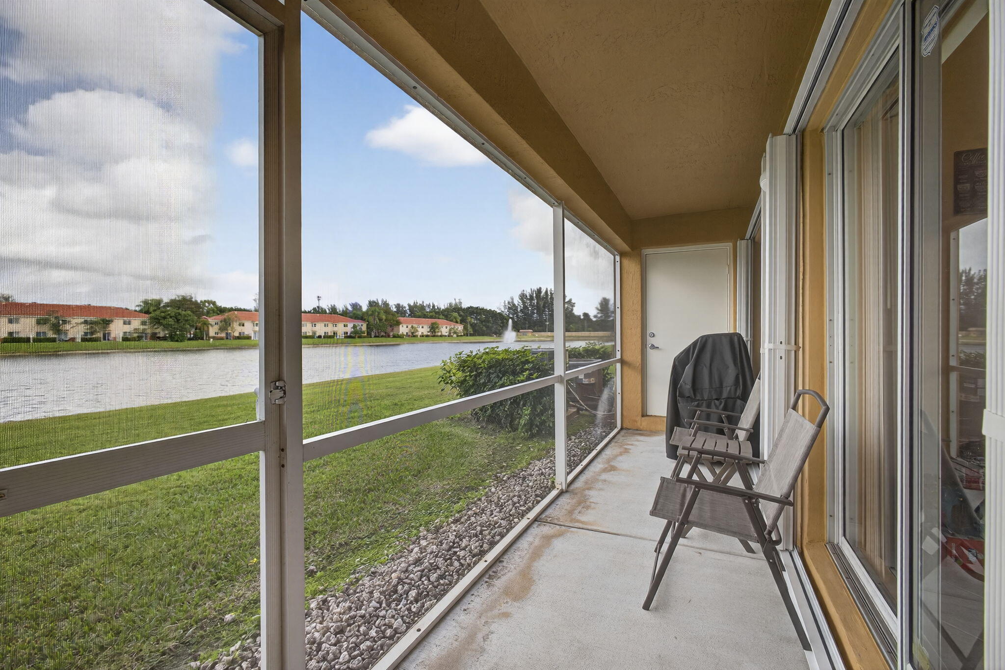 6245 Eaton, West Palm Beach FL 33411