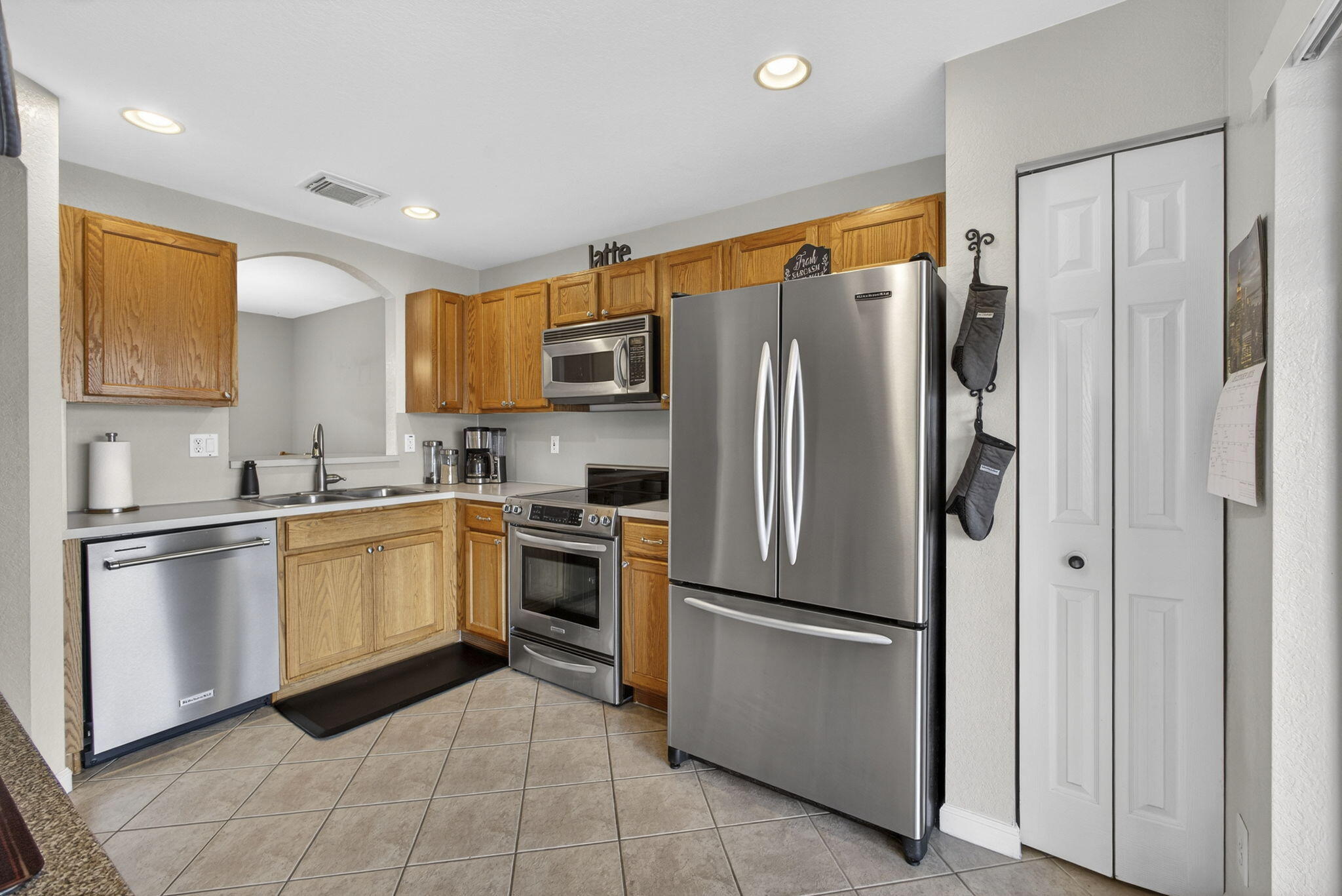 6245 Eaton, West Palm Beach FL 33411