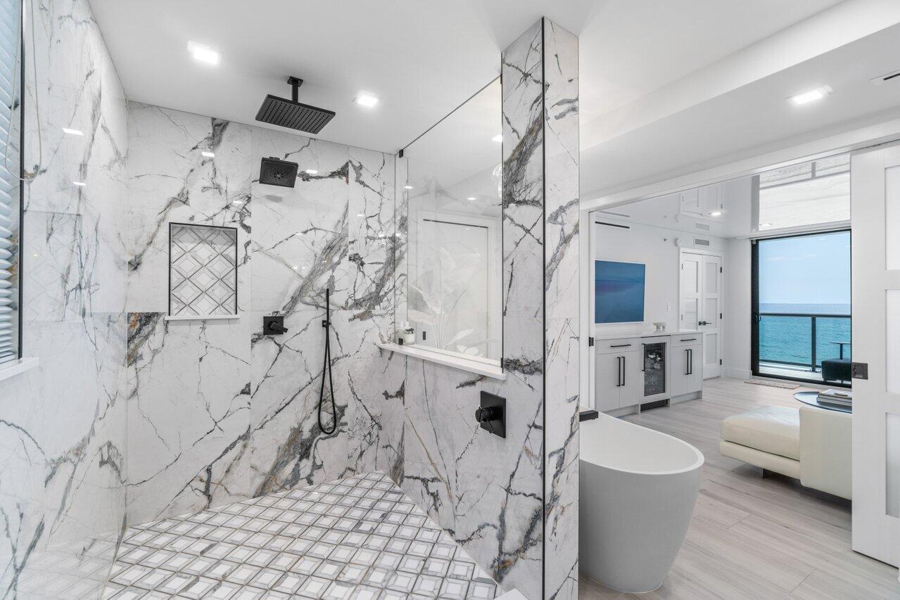 3115 S Ocean #104, Highland Beach FL 33487