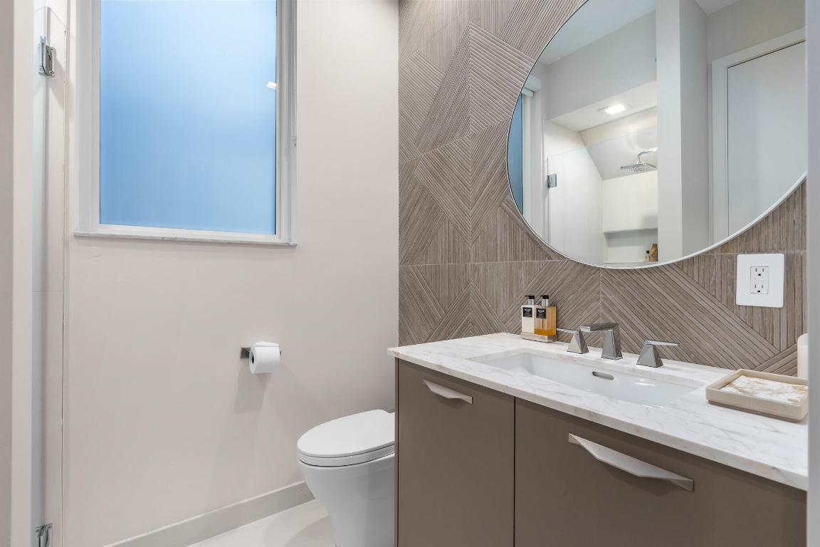 7952 Trieste, Delray Beach FL 33446