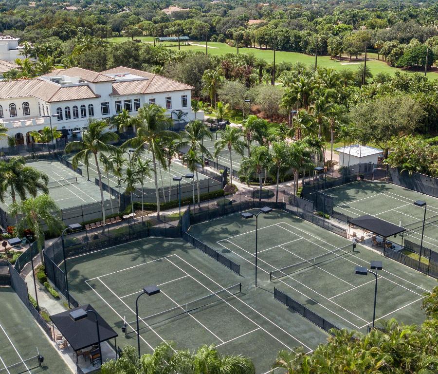 7952 Trieste, Delray Beach FL 33446