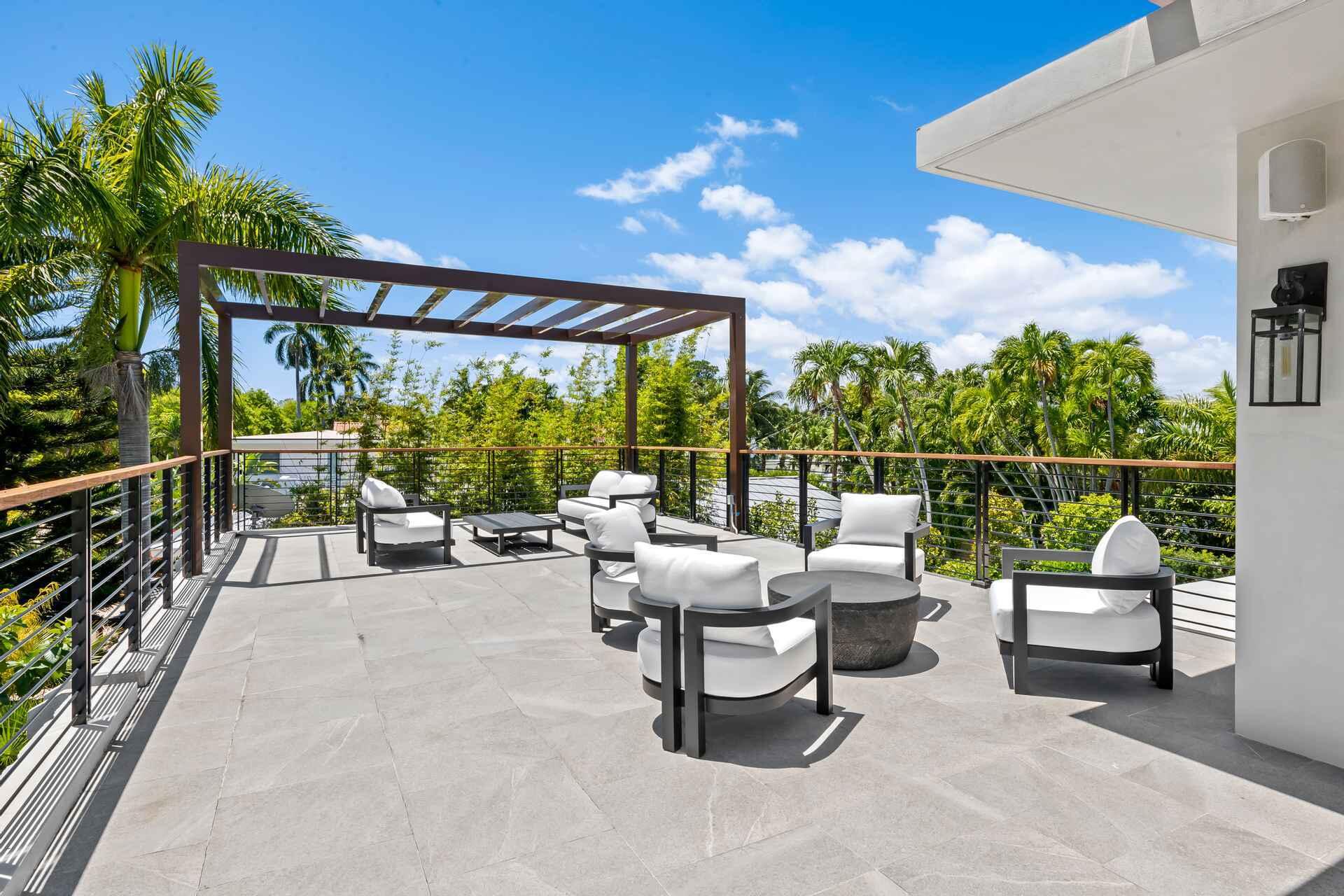5288 Alton, Miami Beach FL 33140