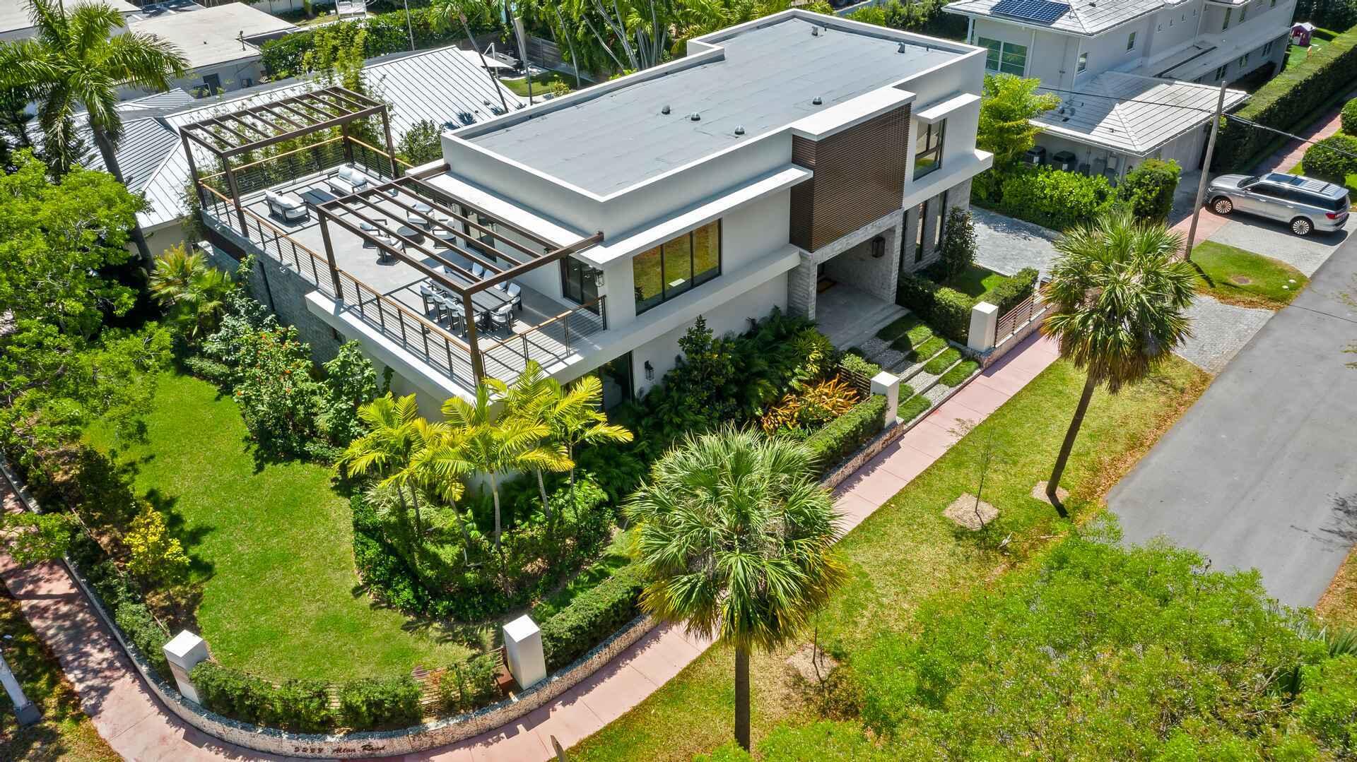 5288 Alton, Miami Beach FL 33140