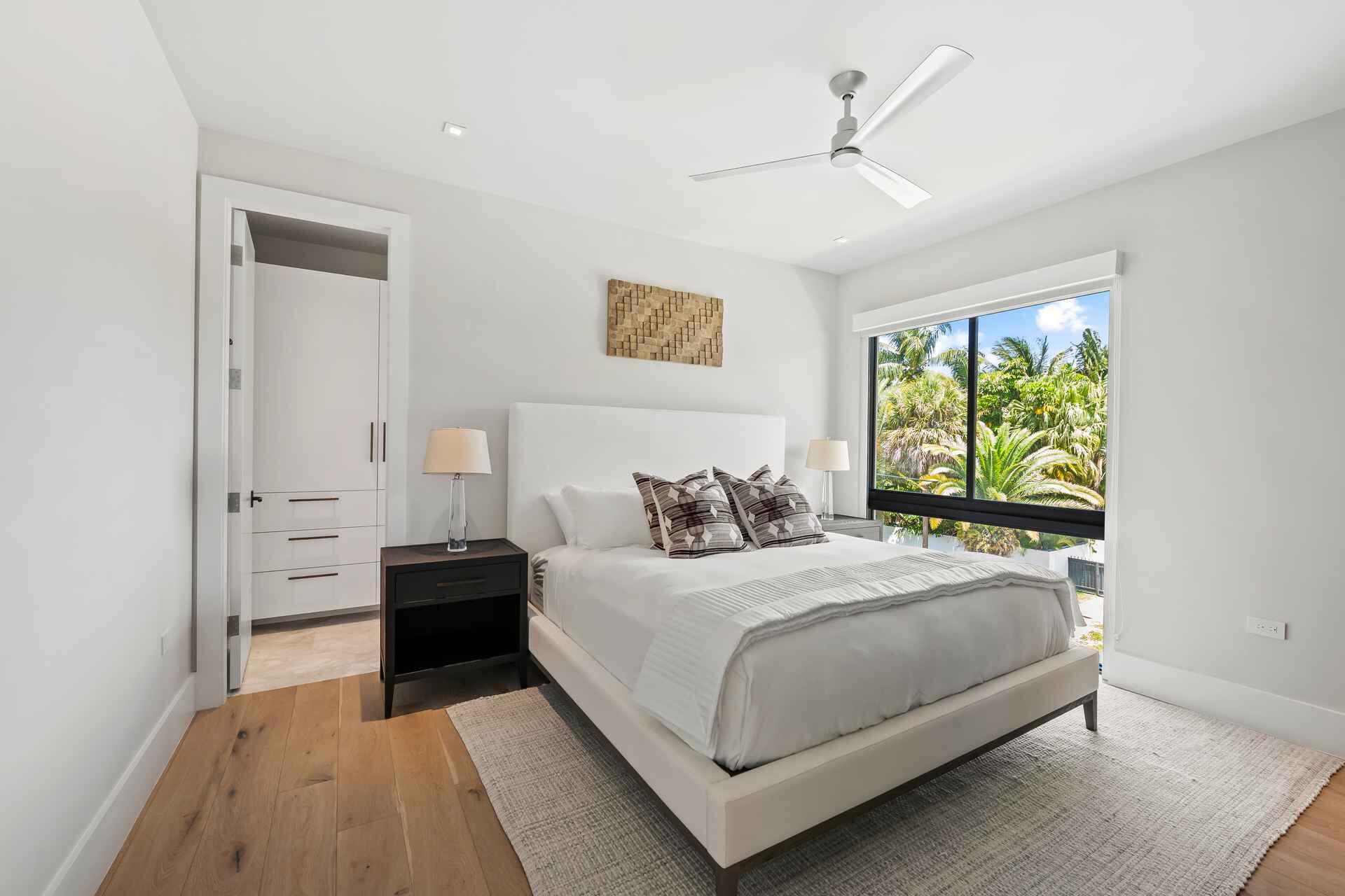 5288 Alton, Miami Beach FL 33140