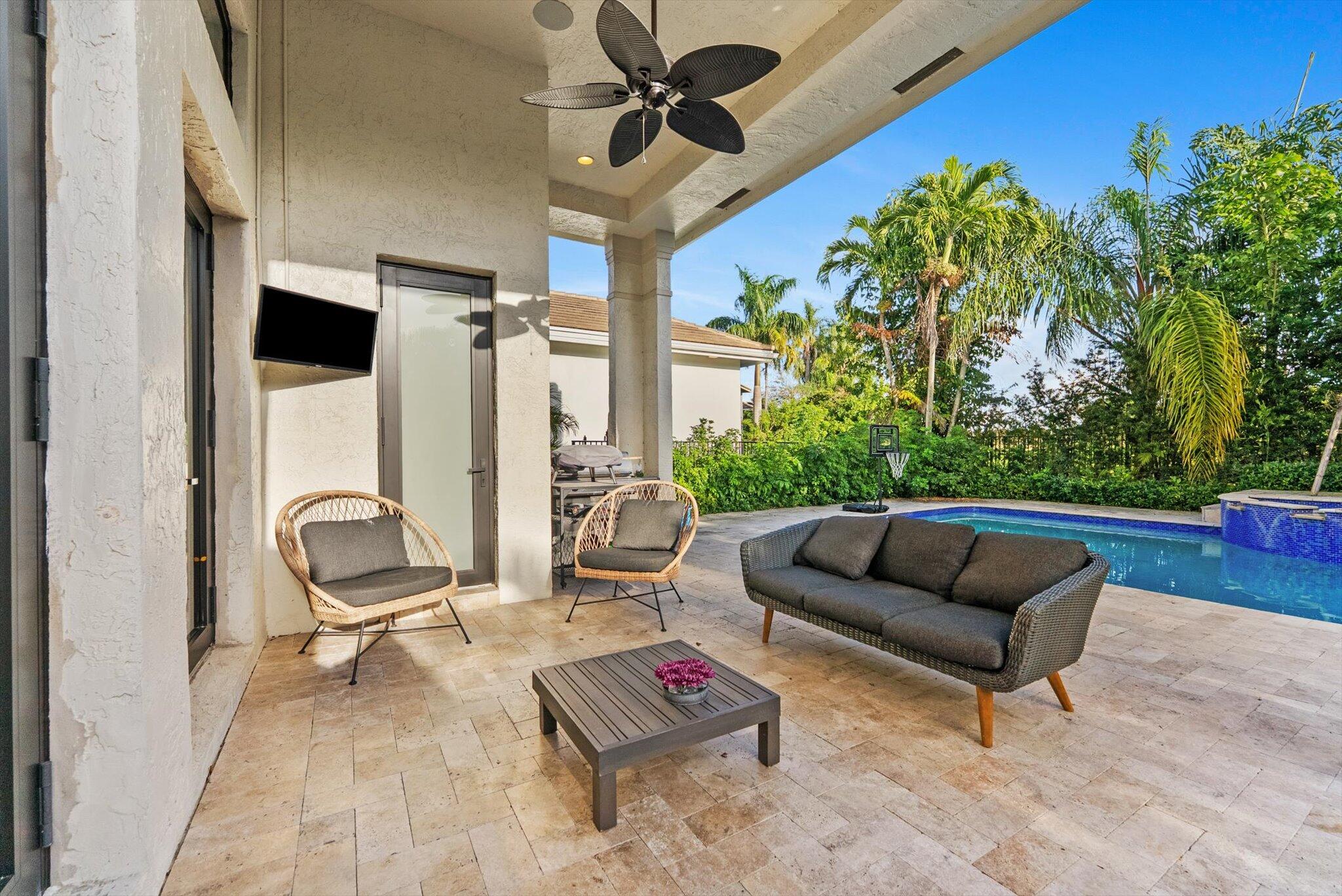 7955 Mandarin, Boca Raton FL 33433
