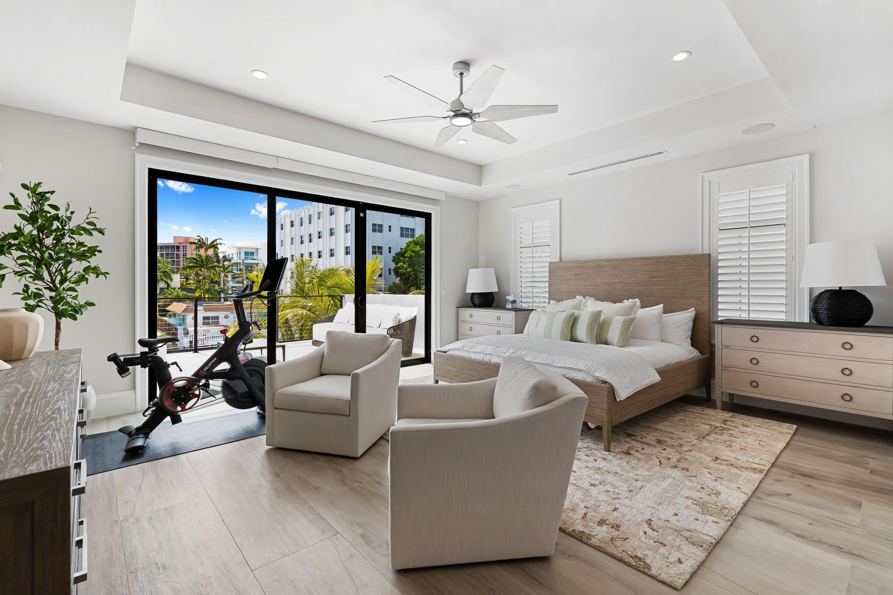 319 Coconut Isle #2, Fort Lauderdale FL 33301