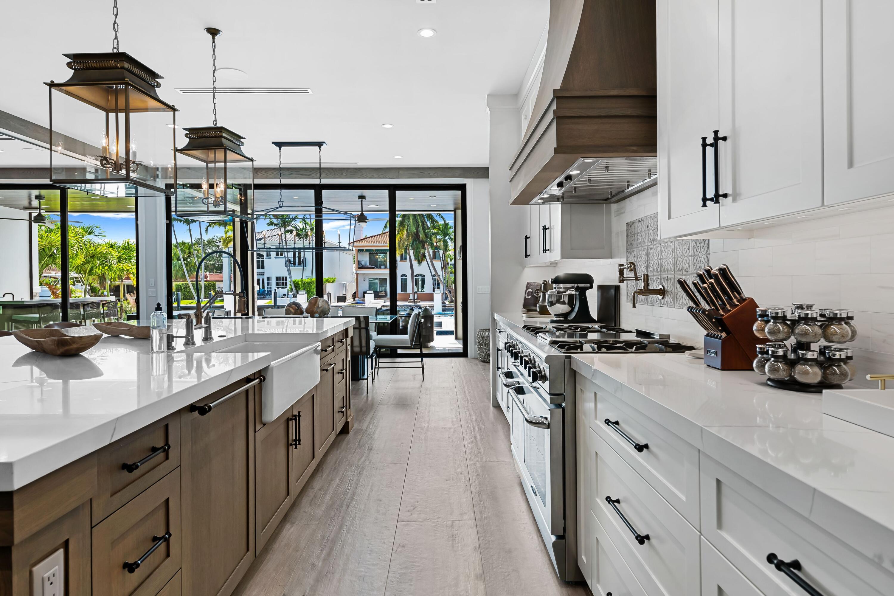 319 Coconut Isle #3, Fort Lauderdale FL 33301