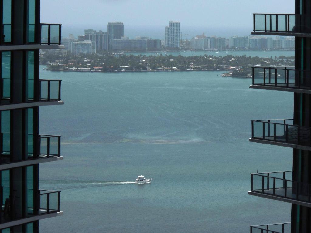 501 NE 31st #3903, Miami FL 33137