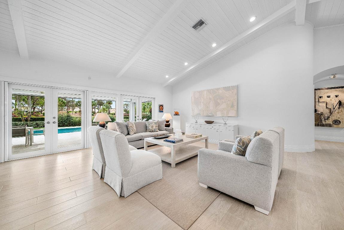 4199 Bocaire, Boca Raton FL 33487