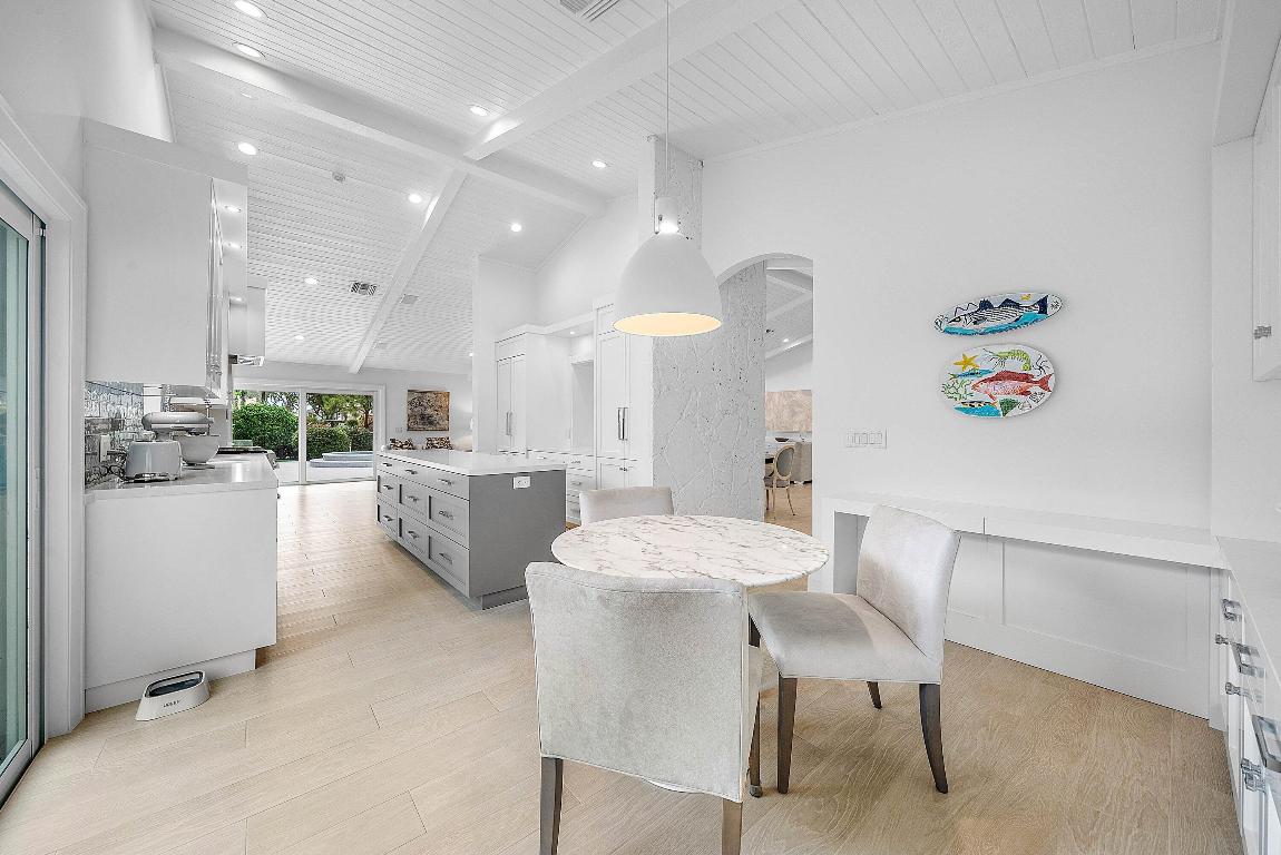 4199 Bocaire, Boca Raton FL 33487
