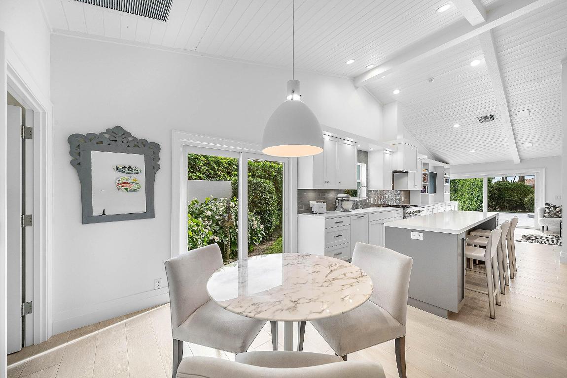 4199 Bocaire, Boca Raton FL 33487
