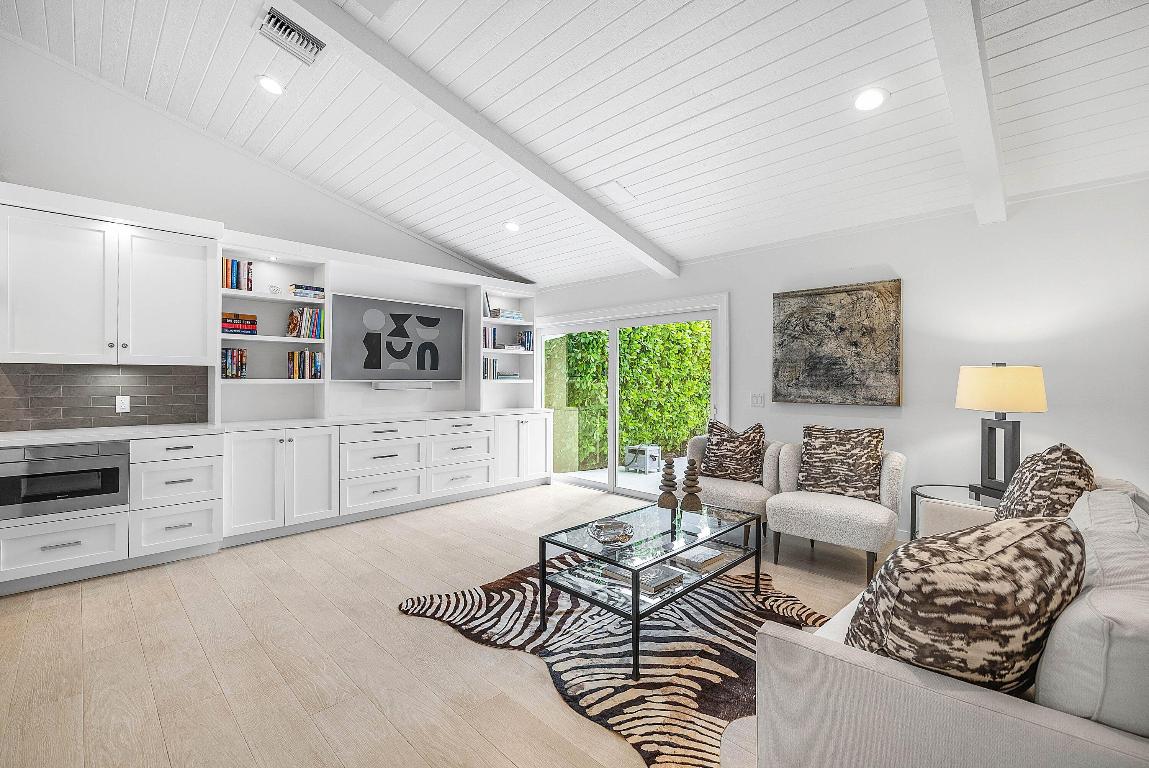 4199 Bocaire, Boca Raton FL 33487
