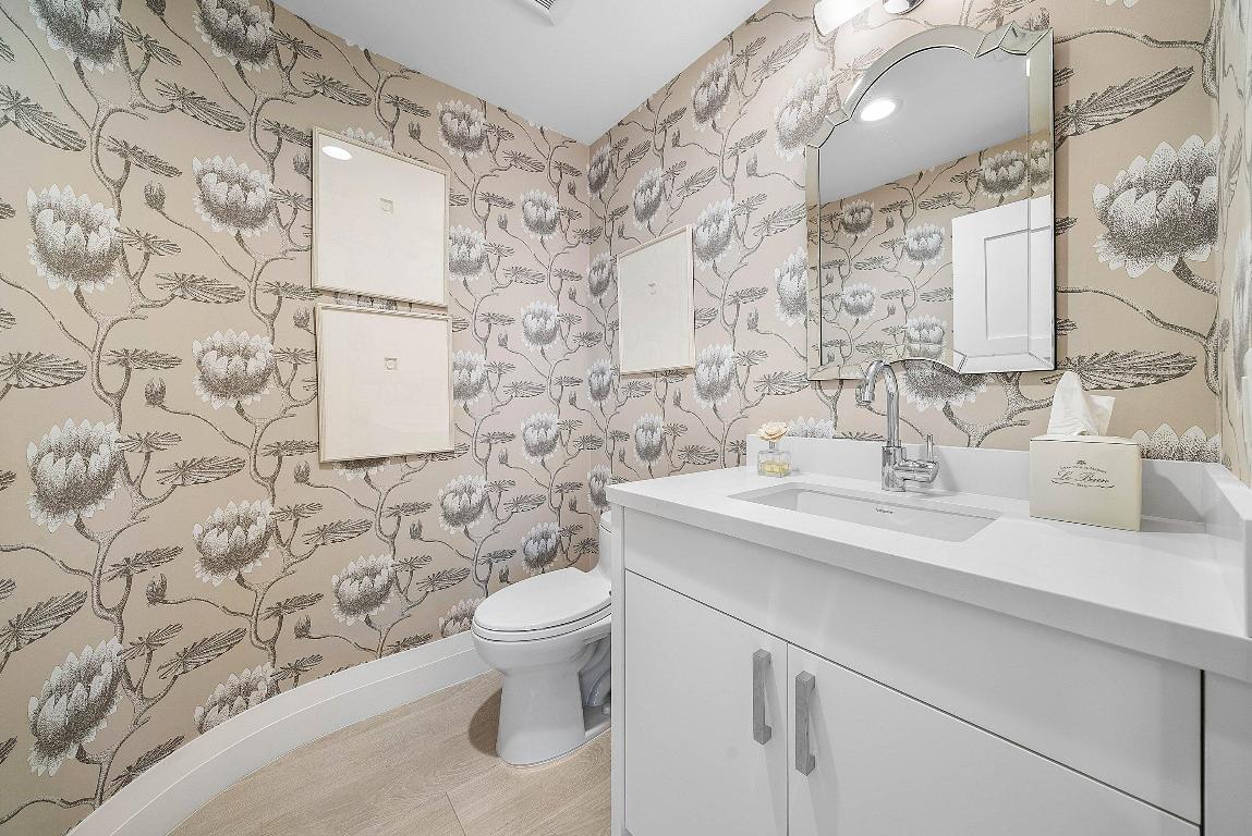 4199 Bocaire, Boca Raton FL 33487