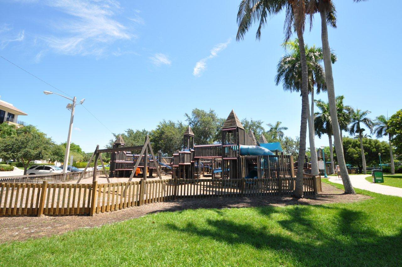 122 Andrews #C, Delray Beach FL 33483