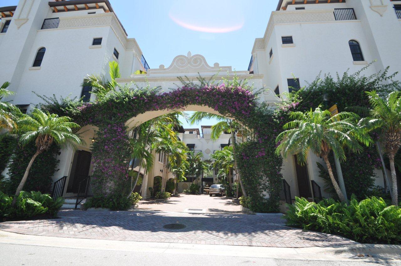 122 Andrews #C, Delray Beach FL 33483