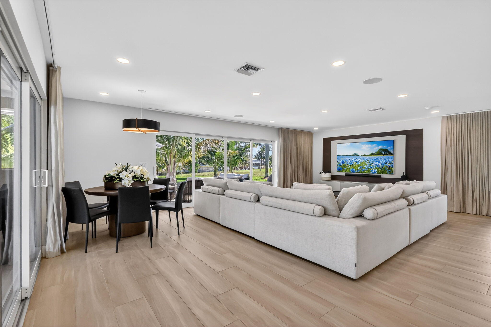 937 SW 34th, Boynton Beach FL 33435