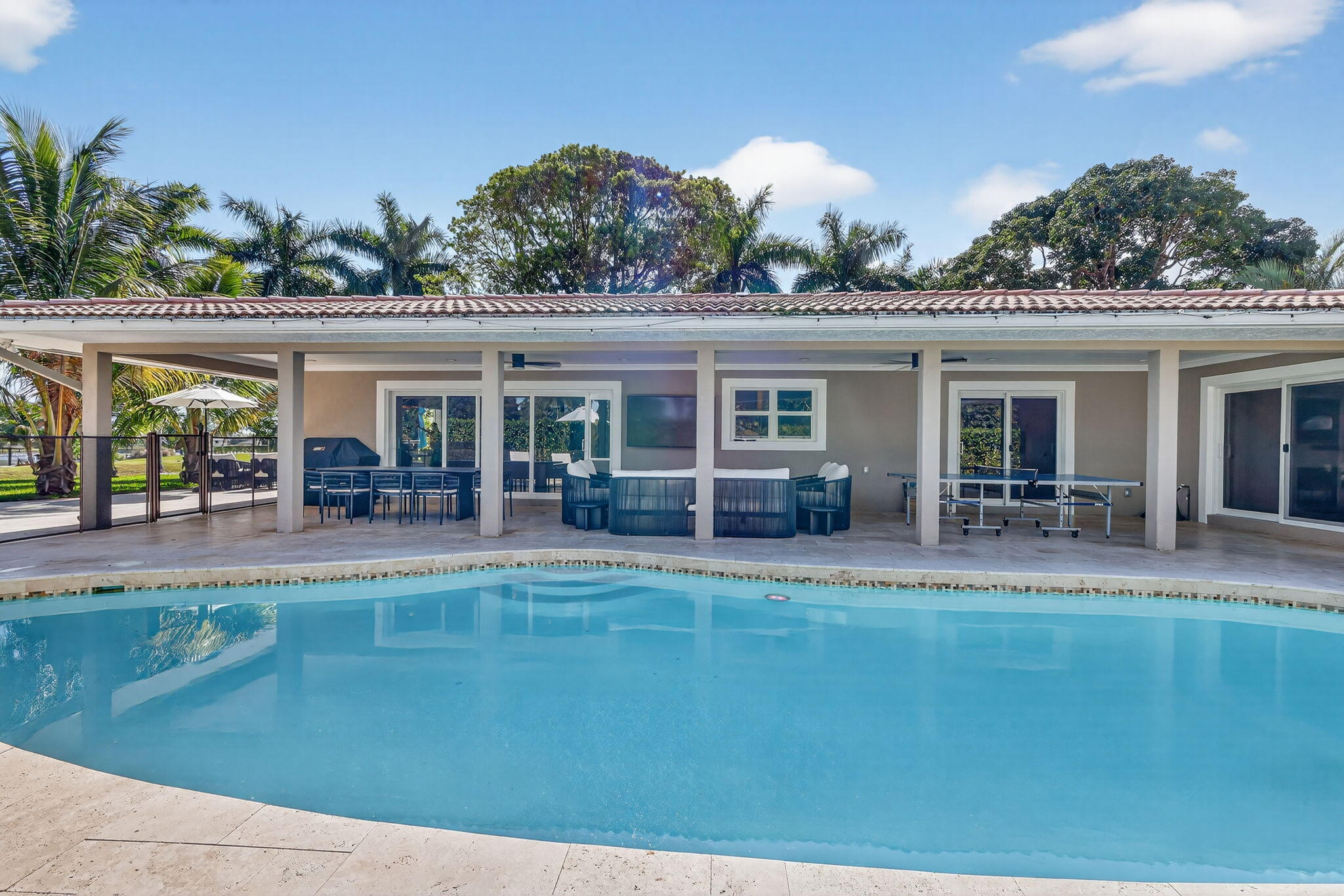 937 SW 34th, Boynton Beach FL 33435