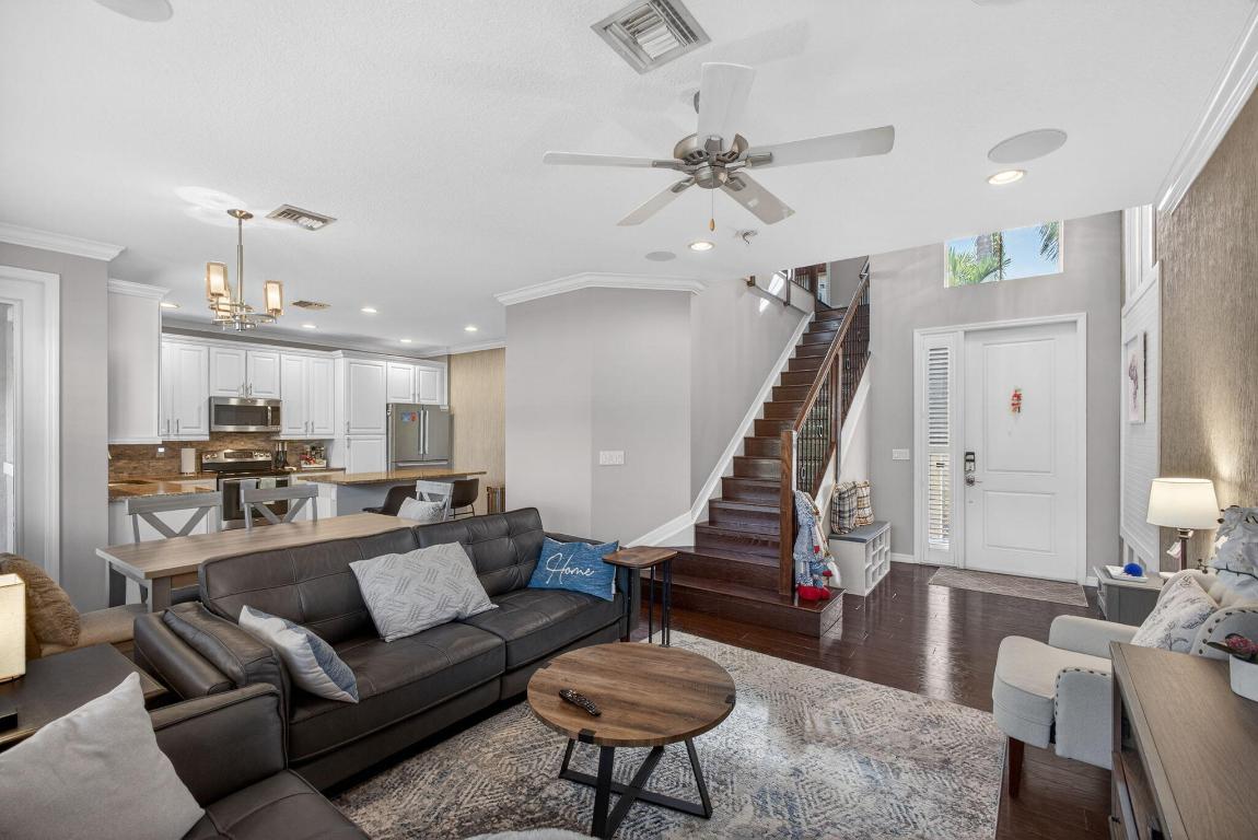 4543 Mediterranean, Palm Beach Gardens FL 33418