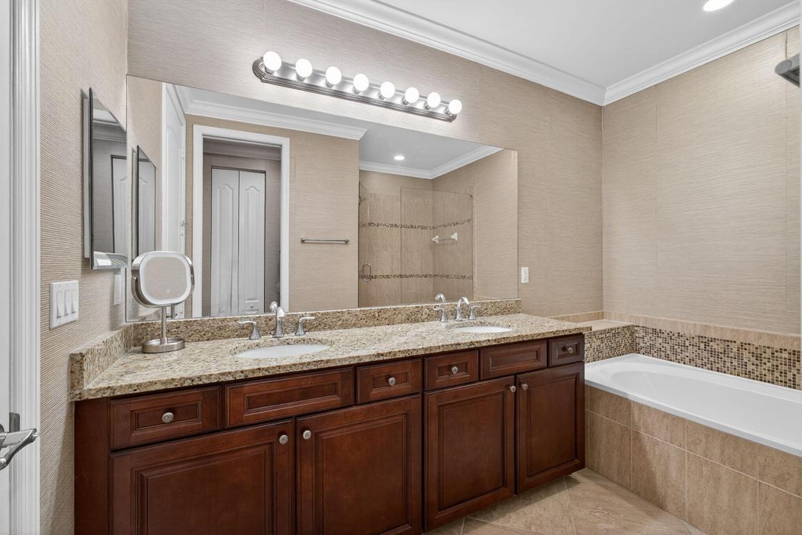 4543 Mediterranean, Palm Beach Gardens FL 33418