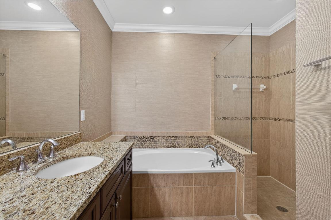 4543 Mediterranean, Palm Beach Gardens FL 33418