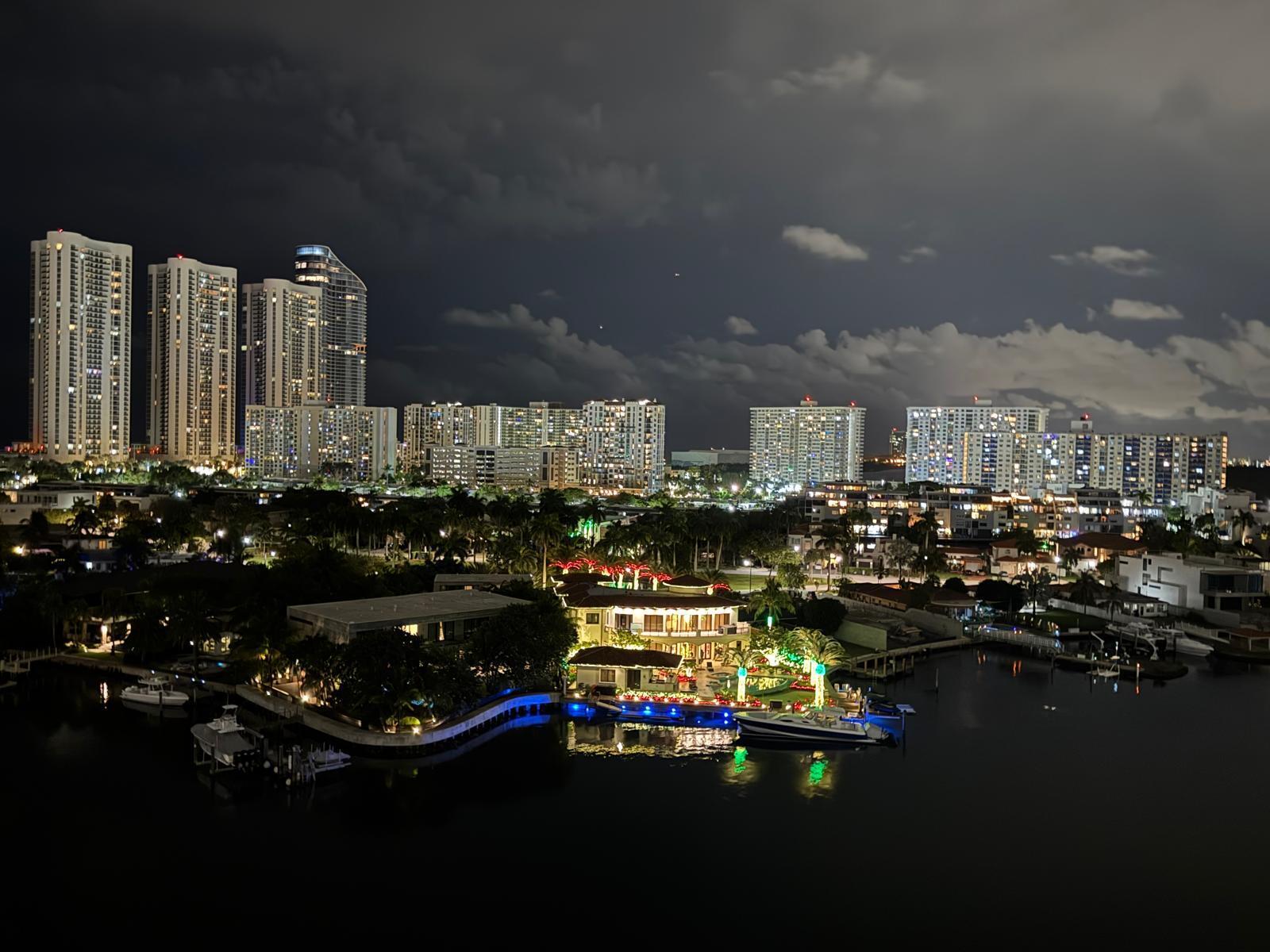 400 Sunny Isles #1022, Sunny Isles Beach FL 33160