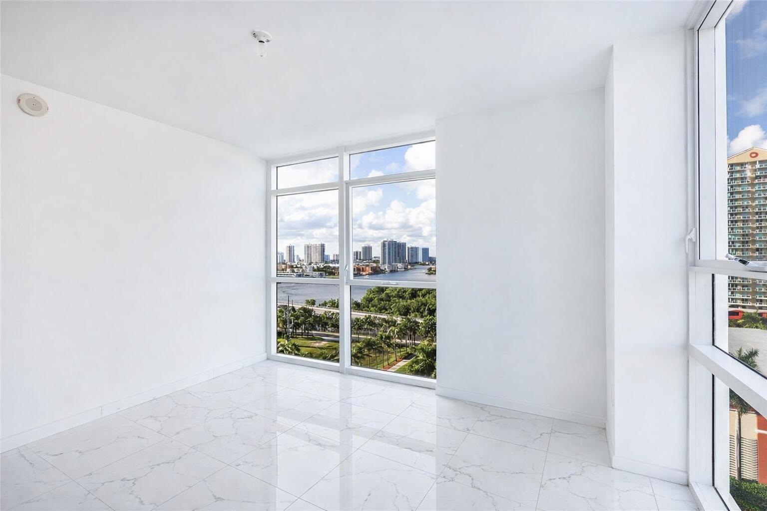 400 Sunny Isles #1022, Sunny Isles Beach FL 33160